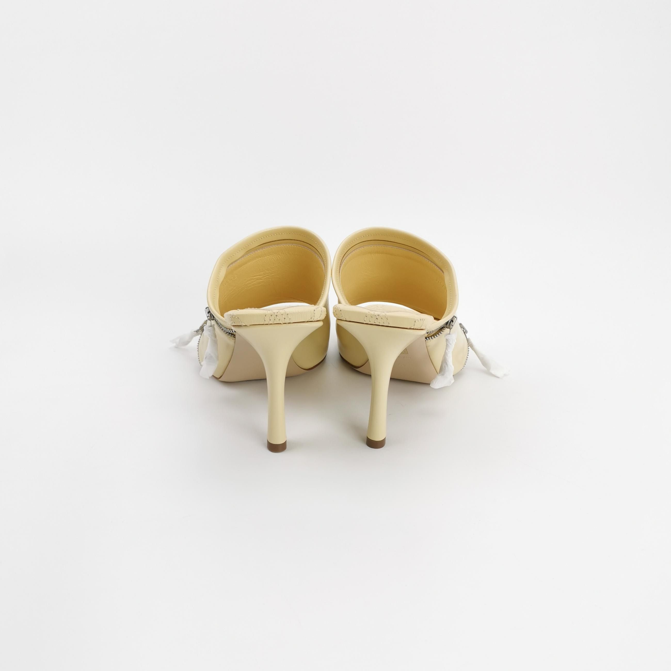 Burberry Burberry Women 9 Sandals Size US 9 / IT 39 - 4 Thumbnail
