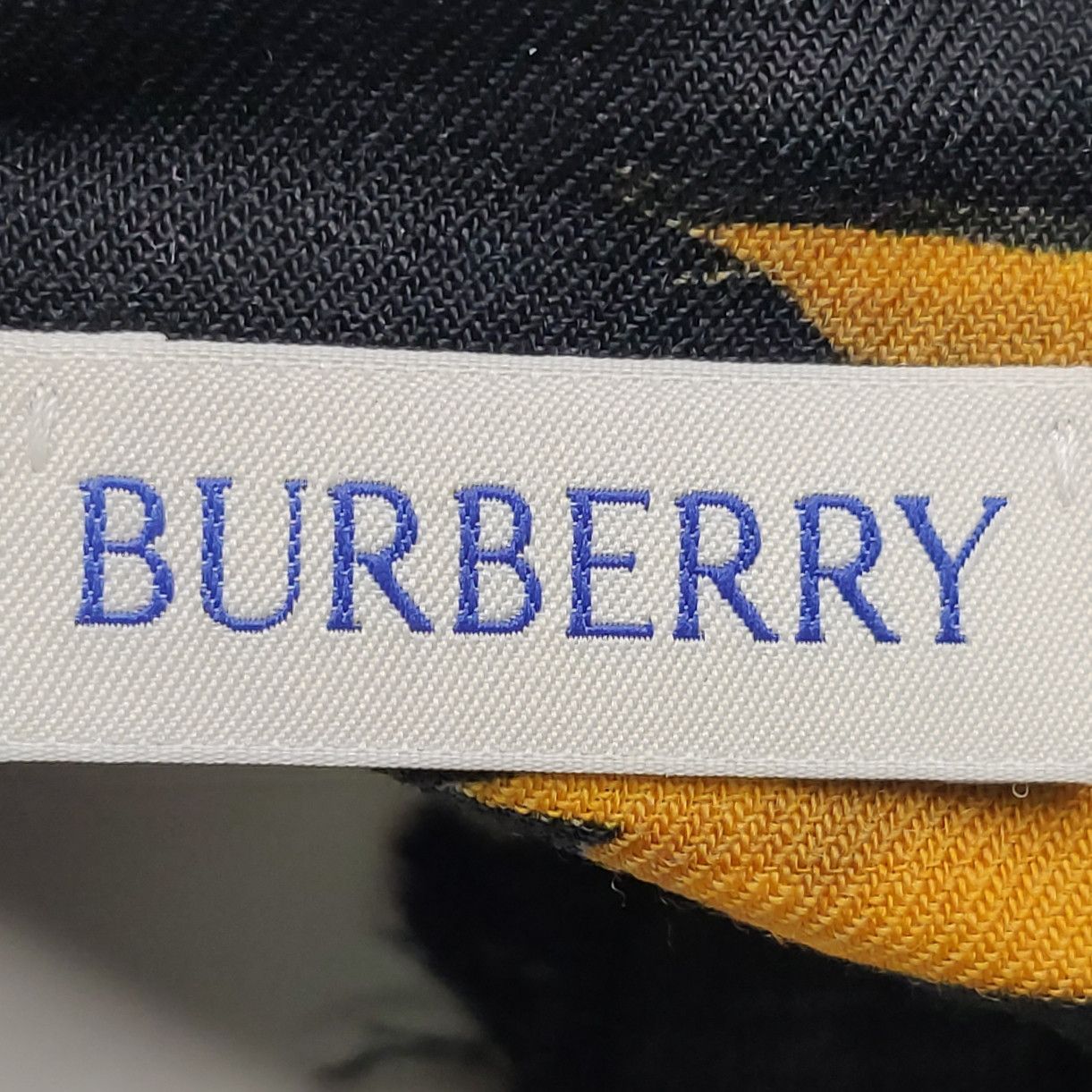 Burberry Burberry Women 4 Midi Skirts Size 27" / US 4 / IT 40 - 6 Thumbnail