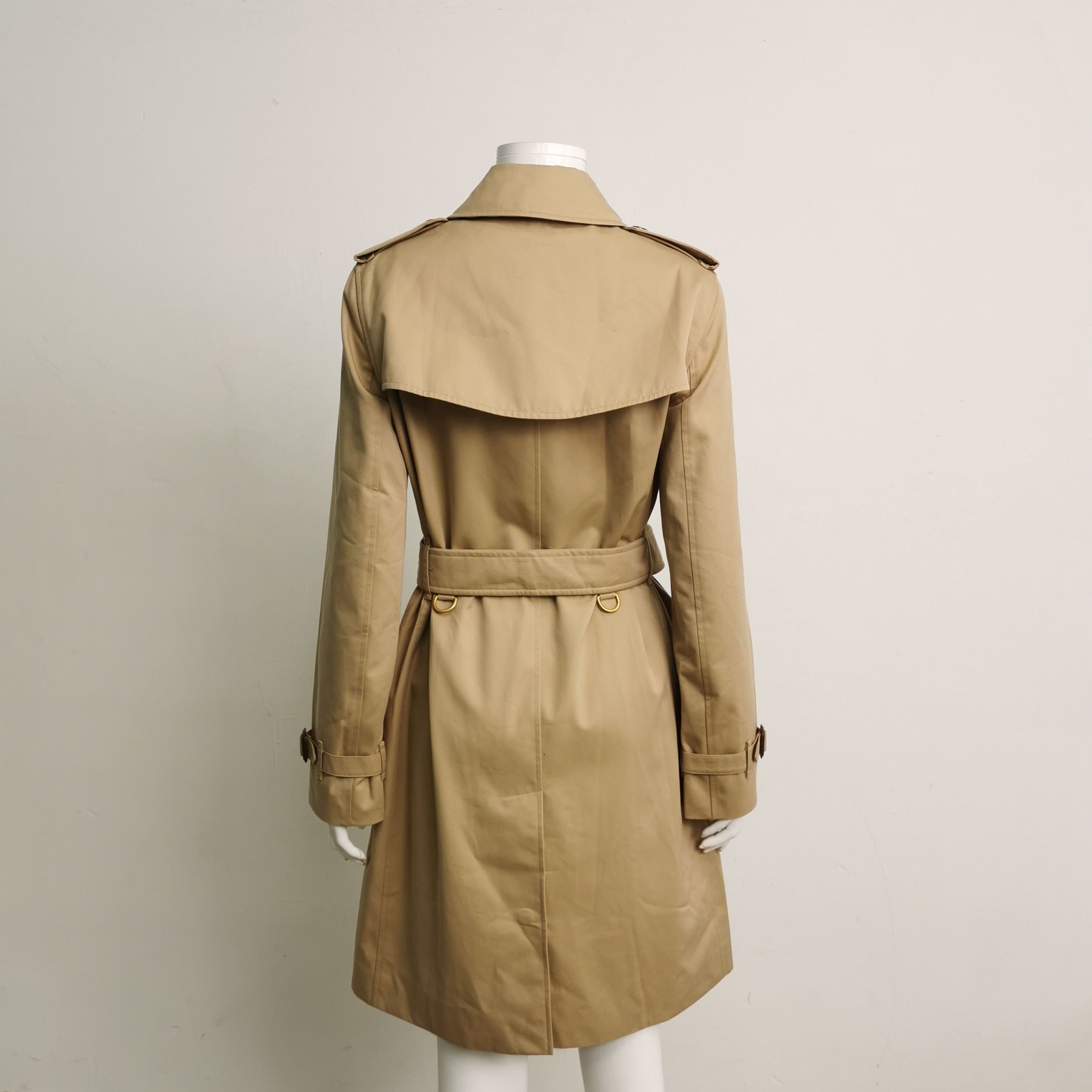 Burberry Burberry Women s Coats Size S / US 4 / IT 40 - 2 Thumbnail