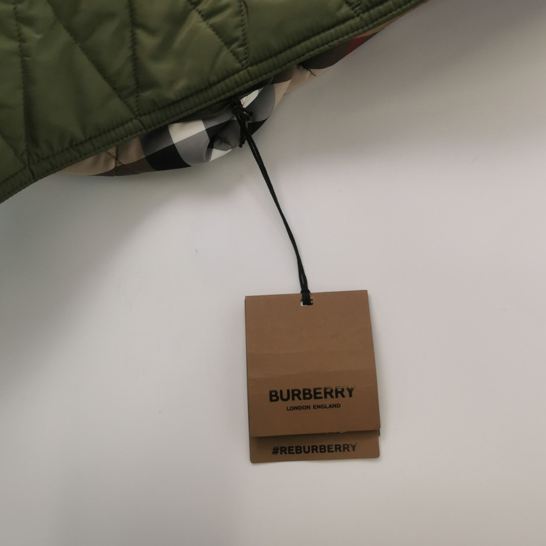 Burberry Burberry Women xl Down Jackets Size XL / US 12-14 / IT 48-50 - 4 Thumbnail