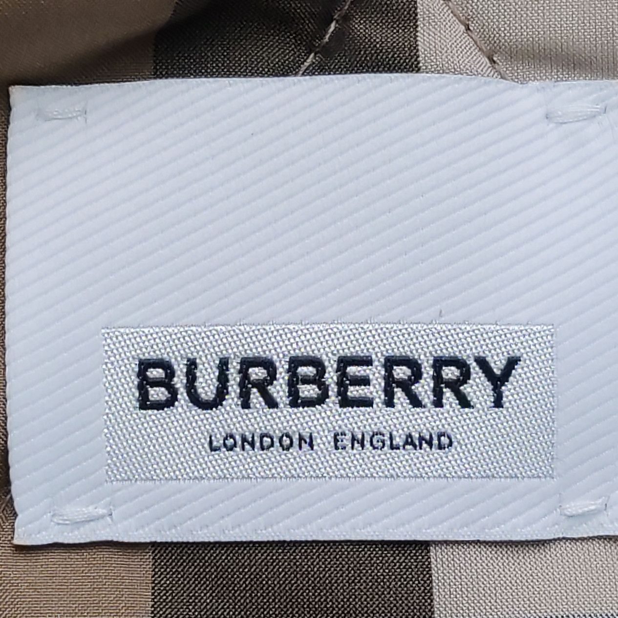 Burberry Burberry Women xl Down Jackets Size XL / US 12-14 / IT 48-50 - 5 Thumbnail