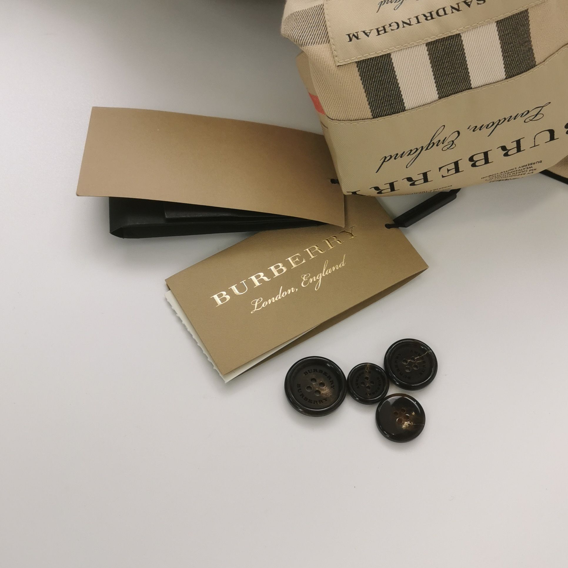 Burberry Burberry Women s Coats Size S / US 4 / IT 40 - 4 Thumbnail