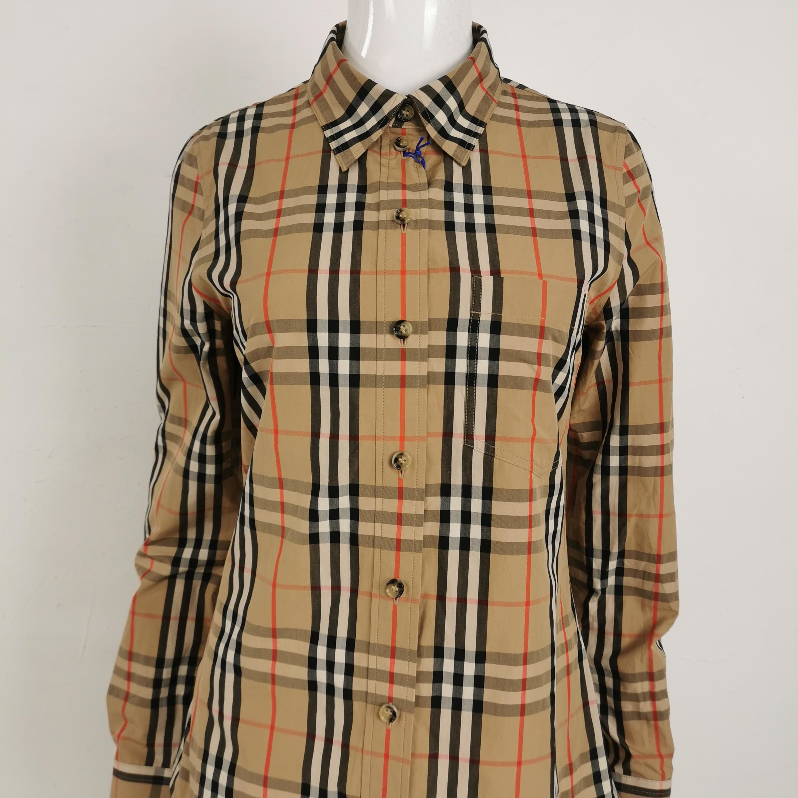 Burberry Burberry Women s Button Ups Size S / US 4 / IT 40 - 3 Thumbnail