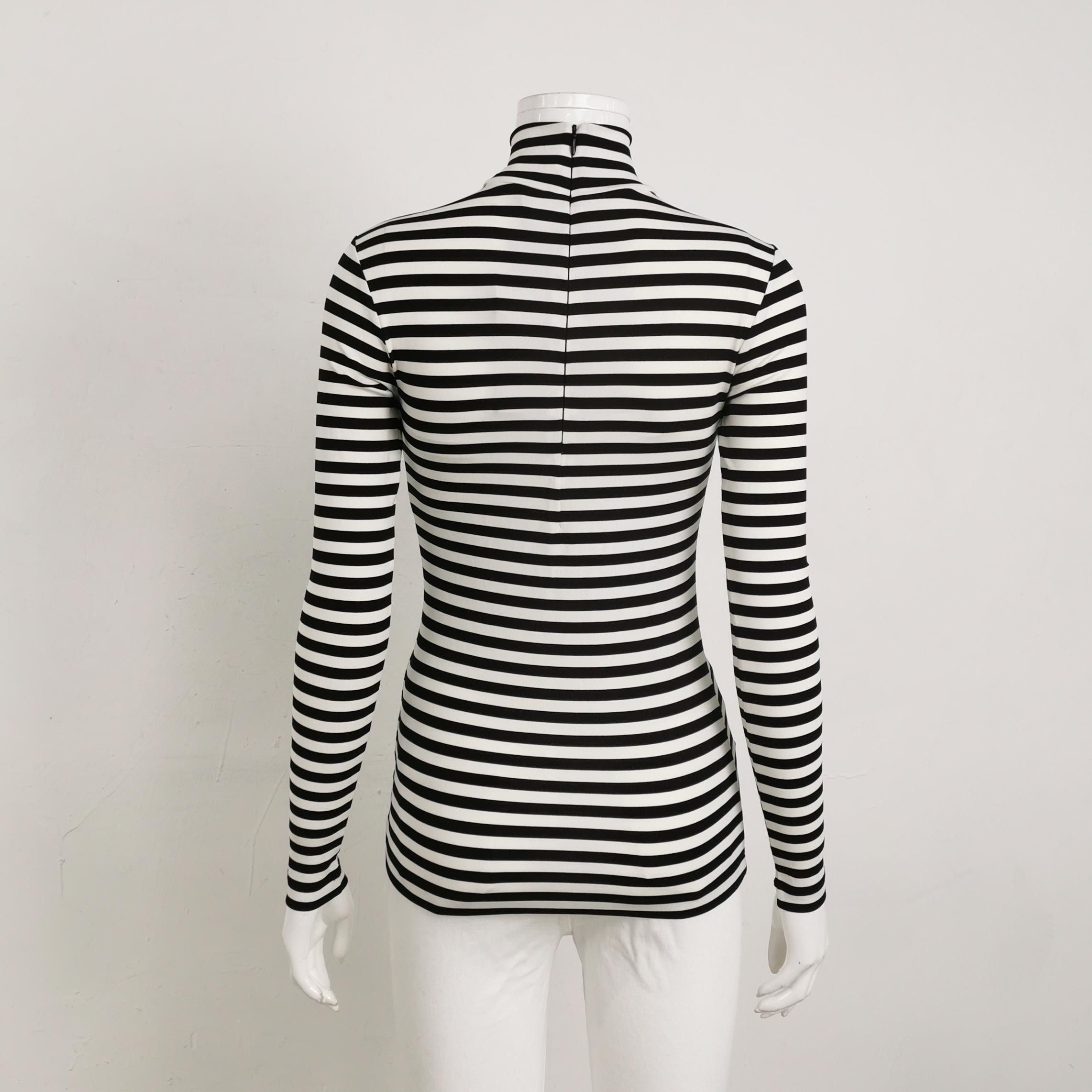 Burberry Burberry Women m Short Sleeve Shirts Size M / US 6-8 / IT 42-44 - 2 Thumbnail
