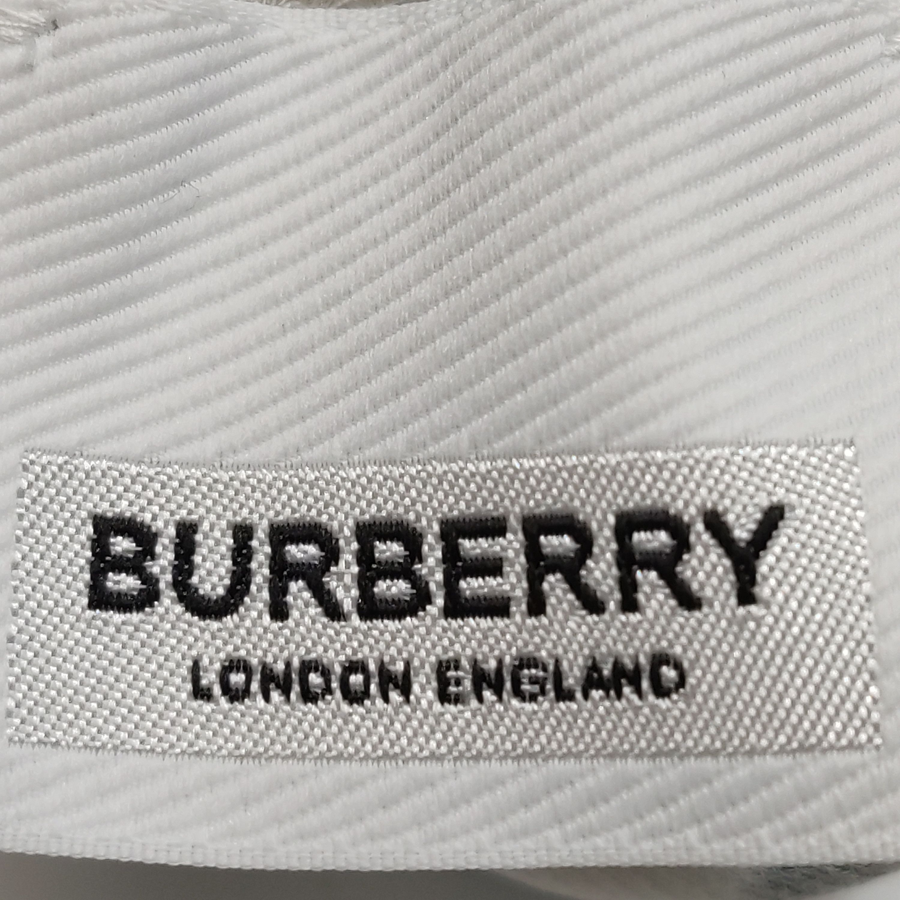 Burberry Burberry Women m Short Sleeve Shirts Size M / US 6-8 / IT 42-44 - 5 Thumbnail