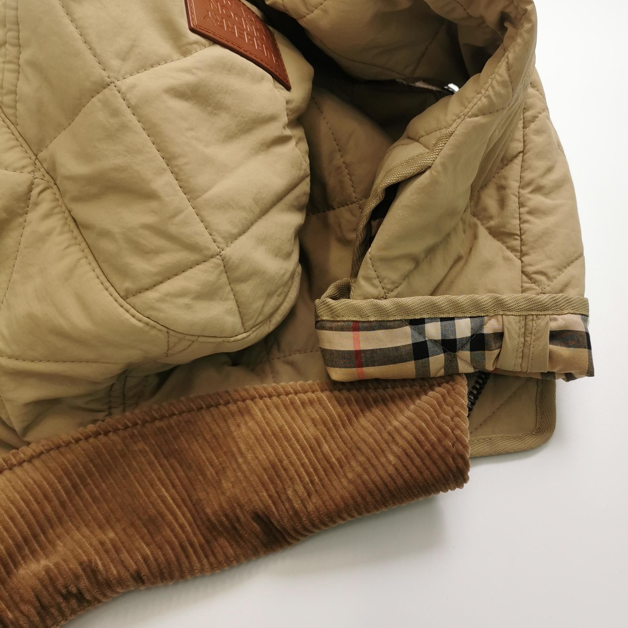 Burberry Burberry Women m Down Jackets Size M / US 6-8 / IT 42-44 - 4 Thumbnail