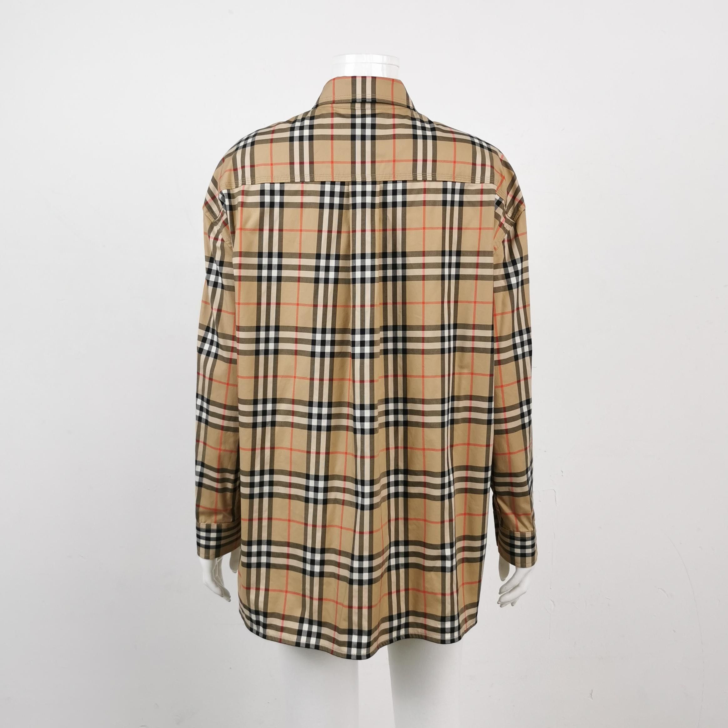 Burberry Burberry Women 2 Button Ups Size XS / US 0-2 / IT 36-38 - 2 Thumbnail