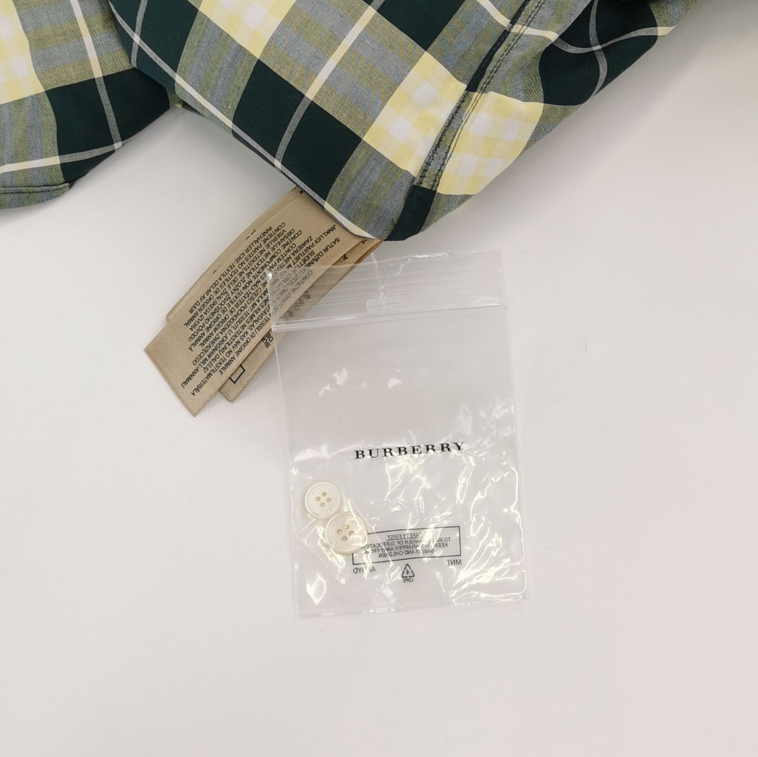 Burberry Burberry Women l Button Ups Size L / US 10 / IT 46 - 4 Thumbnail