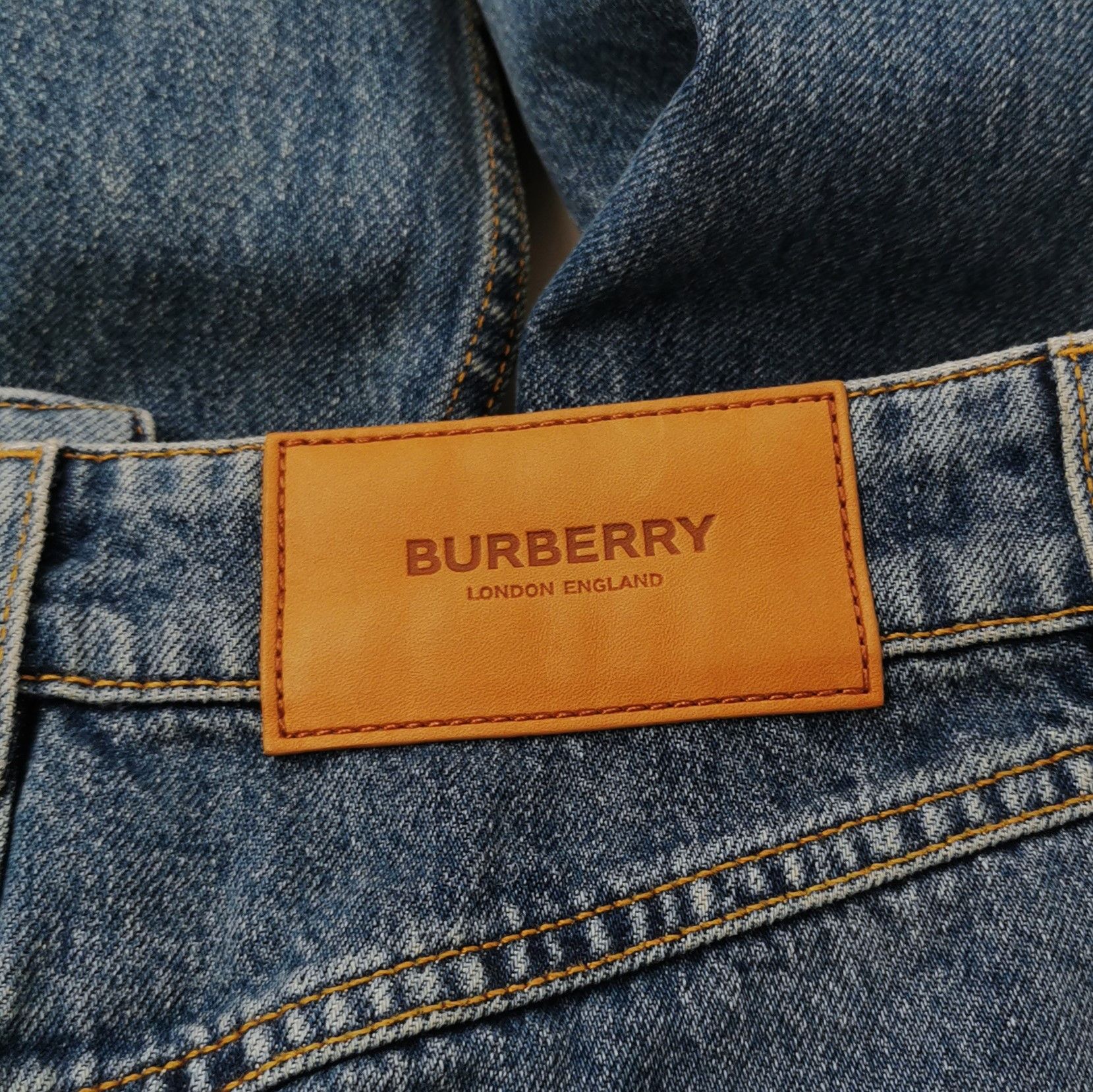 Burberry Burberry Women 2 Pants Size 26" / US 2 / IT 38 - 3 Thumbnail