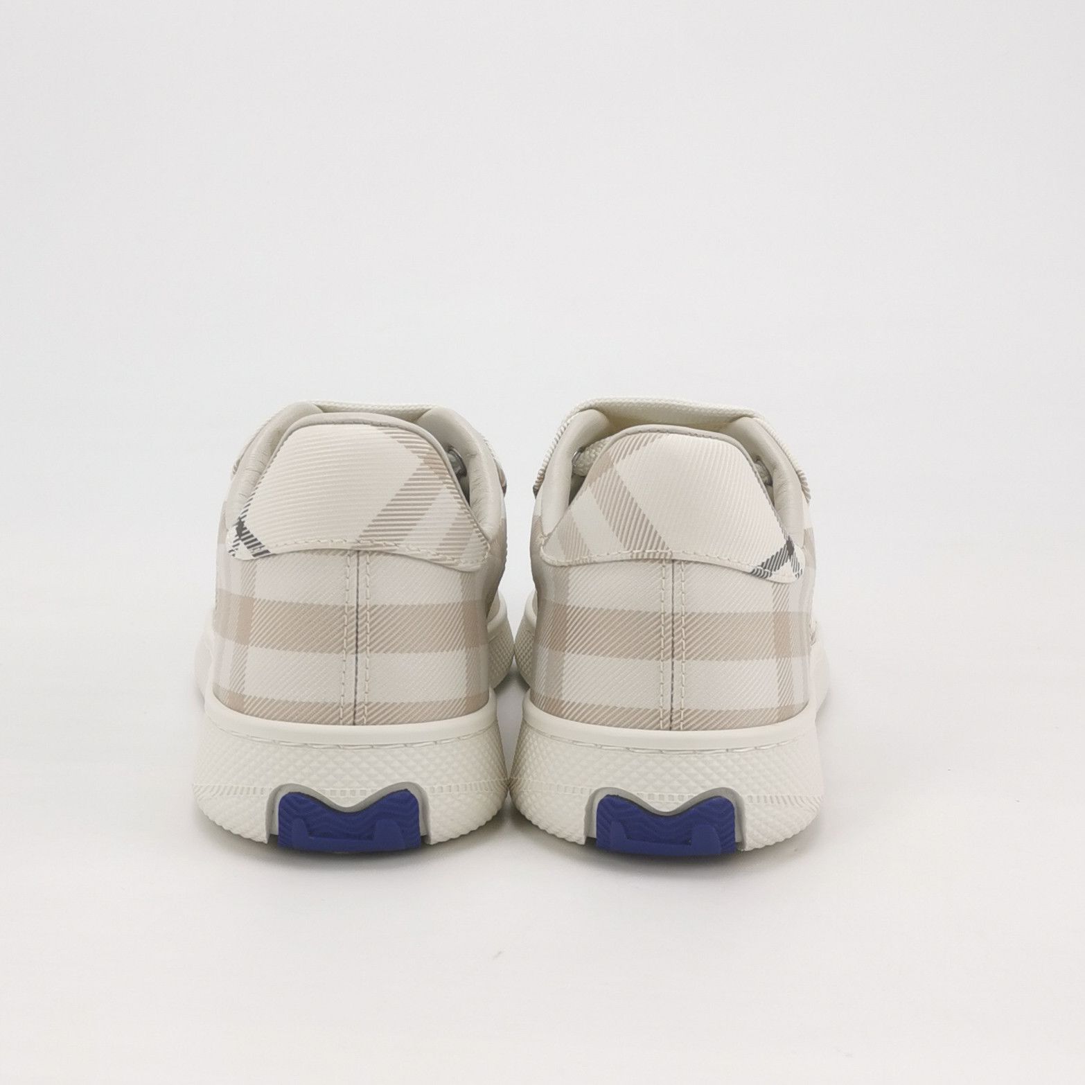Burberry Burberry Women 5 Lowtop Sneakers Size US 5 / IT 35 - 4 Thumbnail