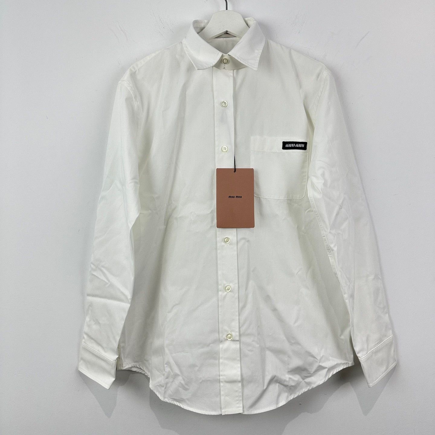 Miu Miu Miu Miu Logo Patch Sharp Collar Shirt IT 40 Size S / US 4 / IT 40 - 2 Thumbnail