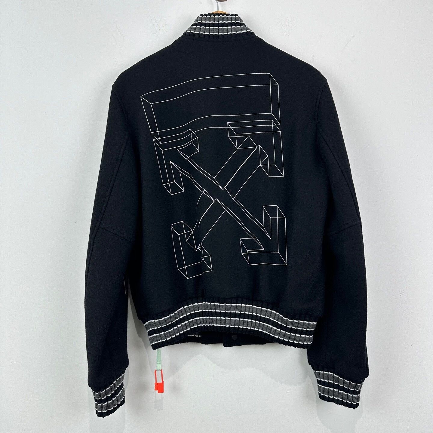 Off-White Off-White Sketch Arrow Varsity Jacket Size S Size US S / EU 44-46 / 1 - 3 Thumbnail