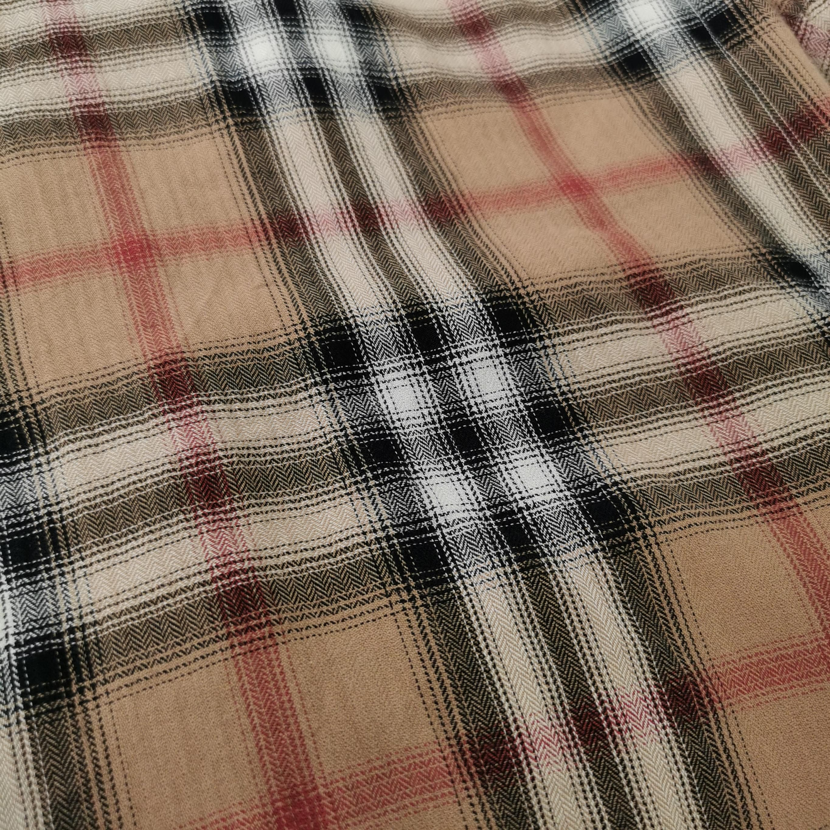 Burberry Burberry Women 2 Button Ups Size XS / US 0-2 / IT 36-38 - 3 Thumbnail