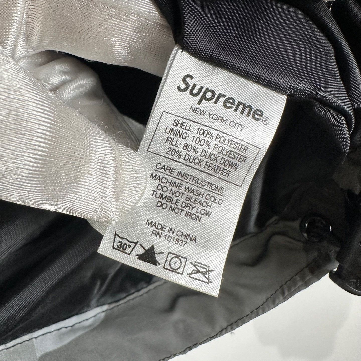 Supreme Supreme Reflective Camo Down Jacket US S Size US S / EU 44-46 / 1 - 6 Thumbnail
