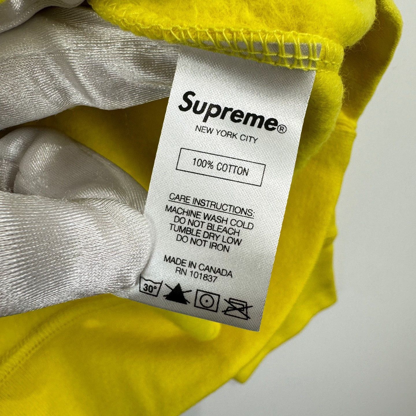 Supreme Supreme Underline Logo Crewneck Size M Size US M / EU 48-50 / 2 - 7 Thumbnail