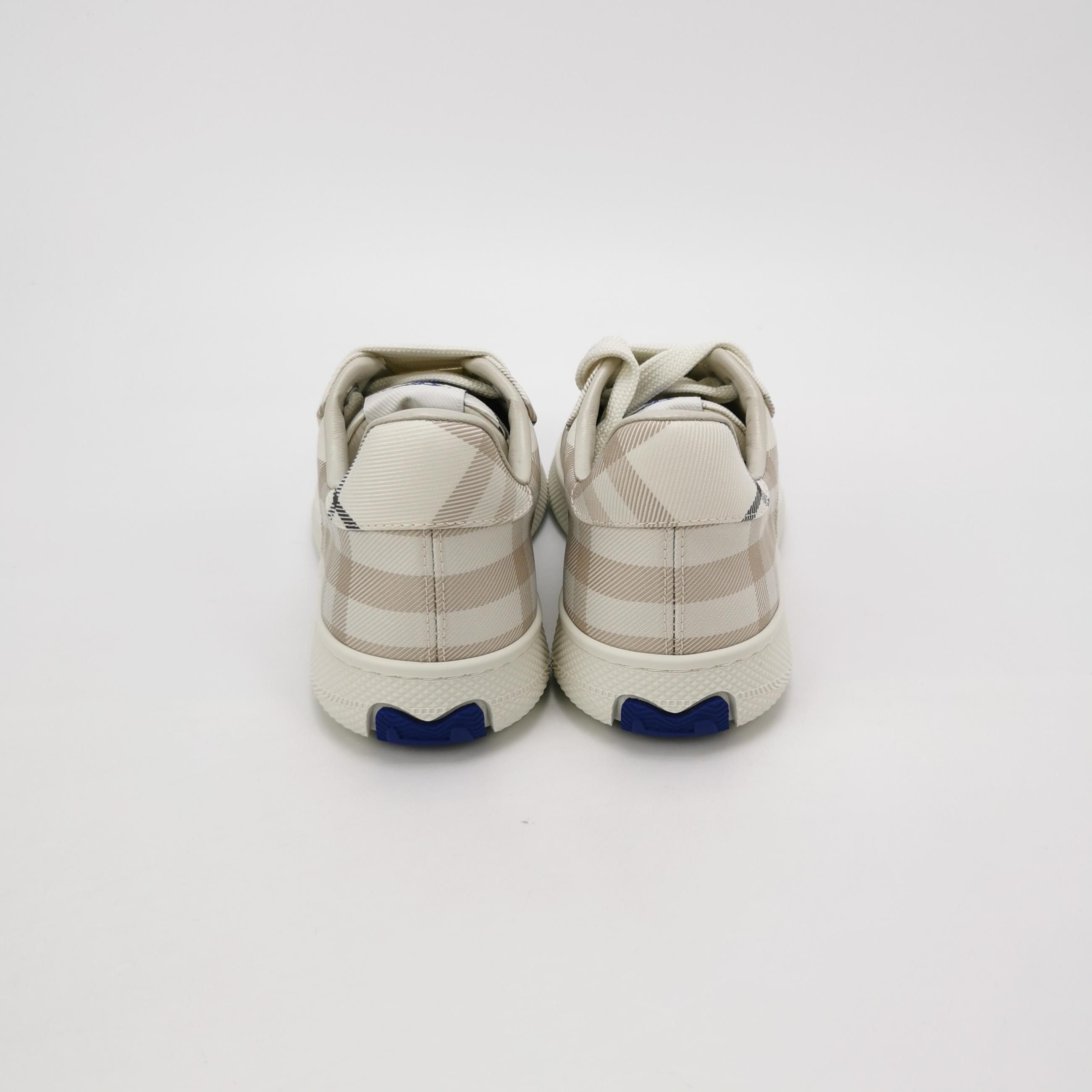 Burberry Burberry Women 5 Lowtop Sneakers Size US 5 / IT 35 - 4 Thumbnail