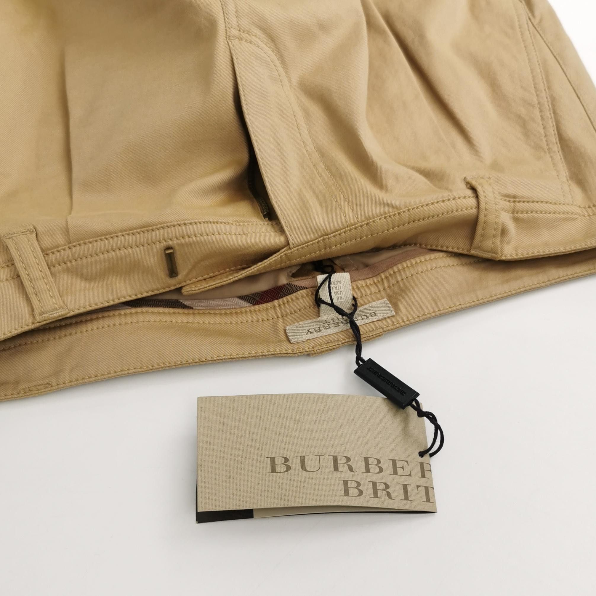 Burberry Burberry Women 2 Pants Size 26" / US 2 / IT 38 - 3 Thumbnail