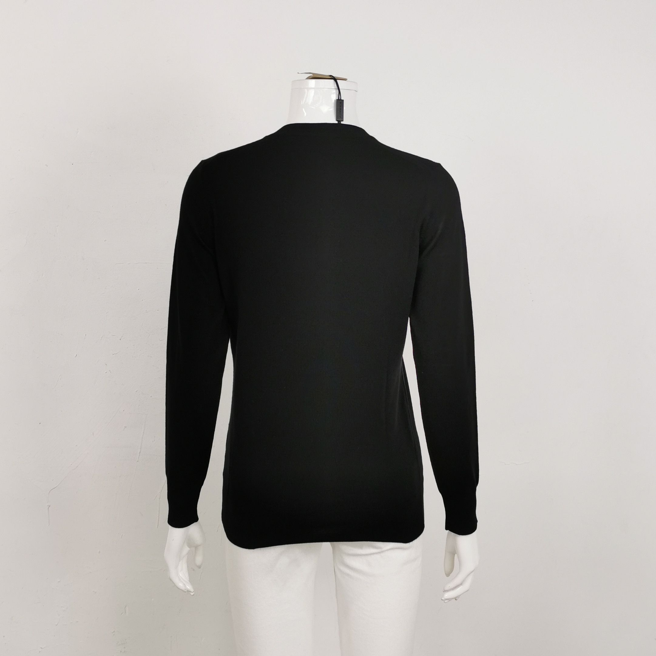 Burberry Burberry Women m Sweaters Size M / US 6-8 / IT 42-44 - 2 Thumbnail