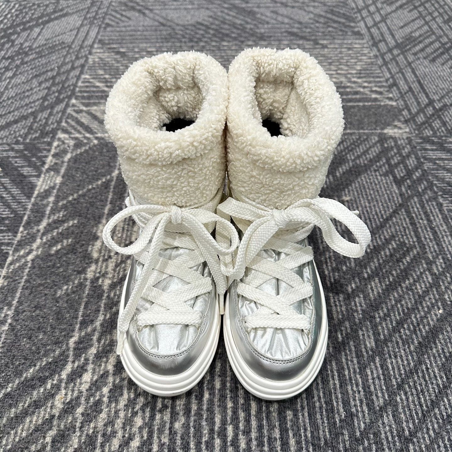 Moncler Moncler Metallic Shearling Snow Boots 36 Size US 6 / IT 36 - 3 Thumbnail