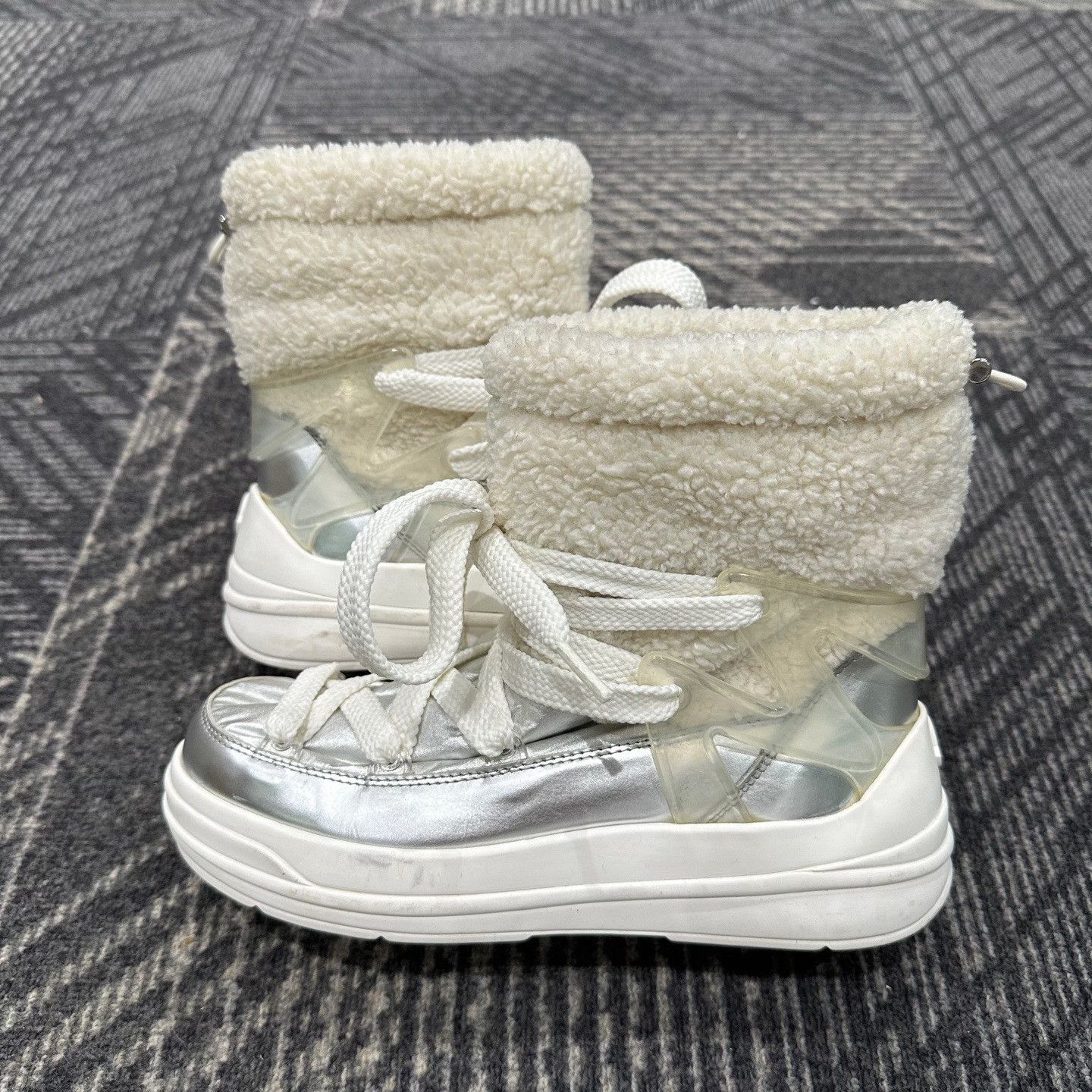 Moncler Moncler Metallic Shearling Snow Boots 36 Size US 6 / IT 36 - 5 Thumbnail