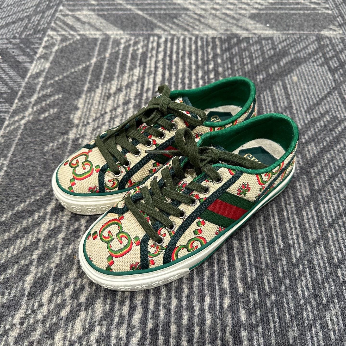 Gucci Gucci Tennis 1977 100th Anniversary Sneakers 35 Size US 5 / IT 35 - 2 Thumbnail