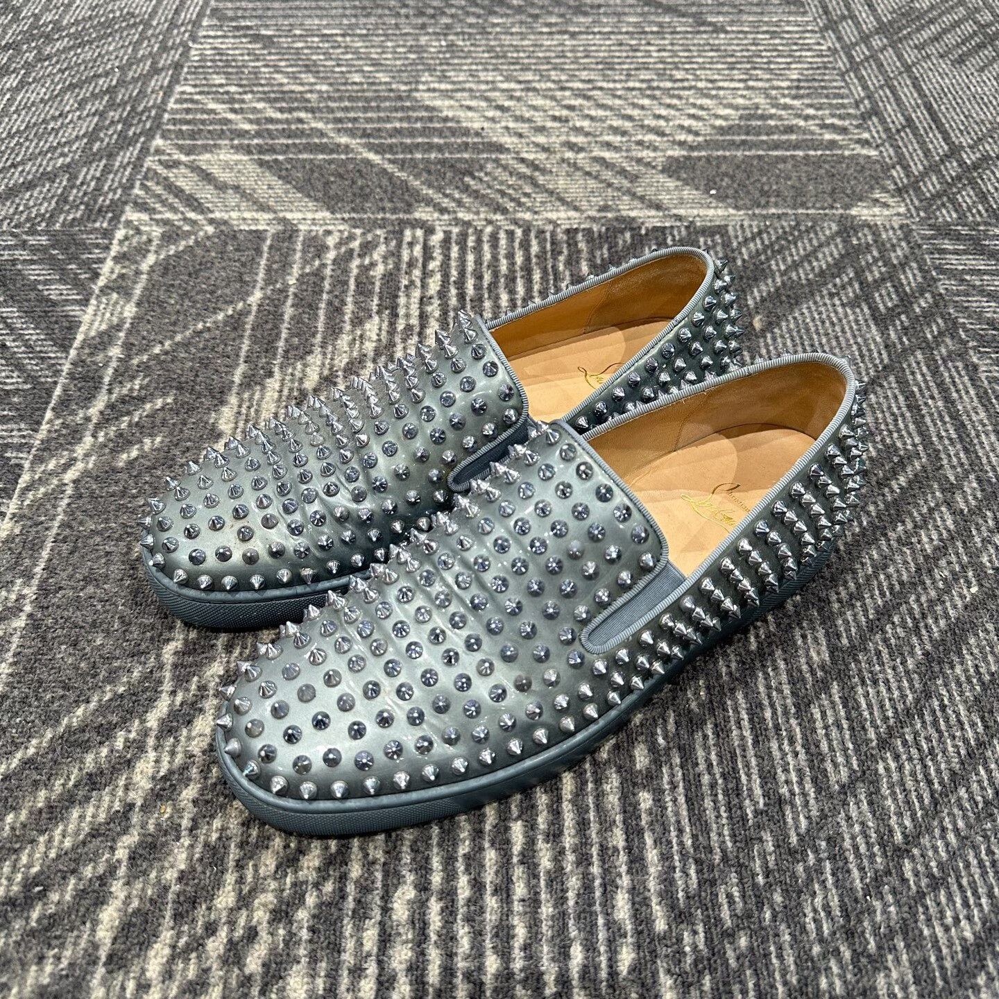 Christian Louboutin Christian Louboutin Studded Gray Slip Ons 42.5 Size US 9.5 / EU 42-43 - 2 Thumbnail