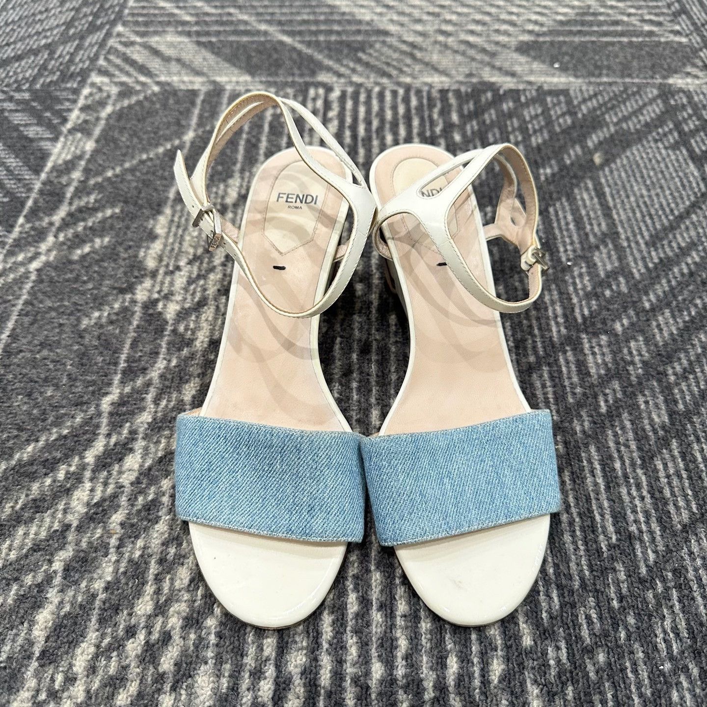 Fendi Fendi Denim Strap Sandals 37 Size US 7 / IT 37 - 3 Thumbnail