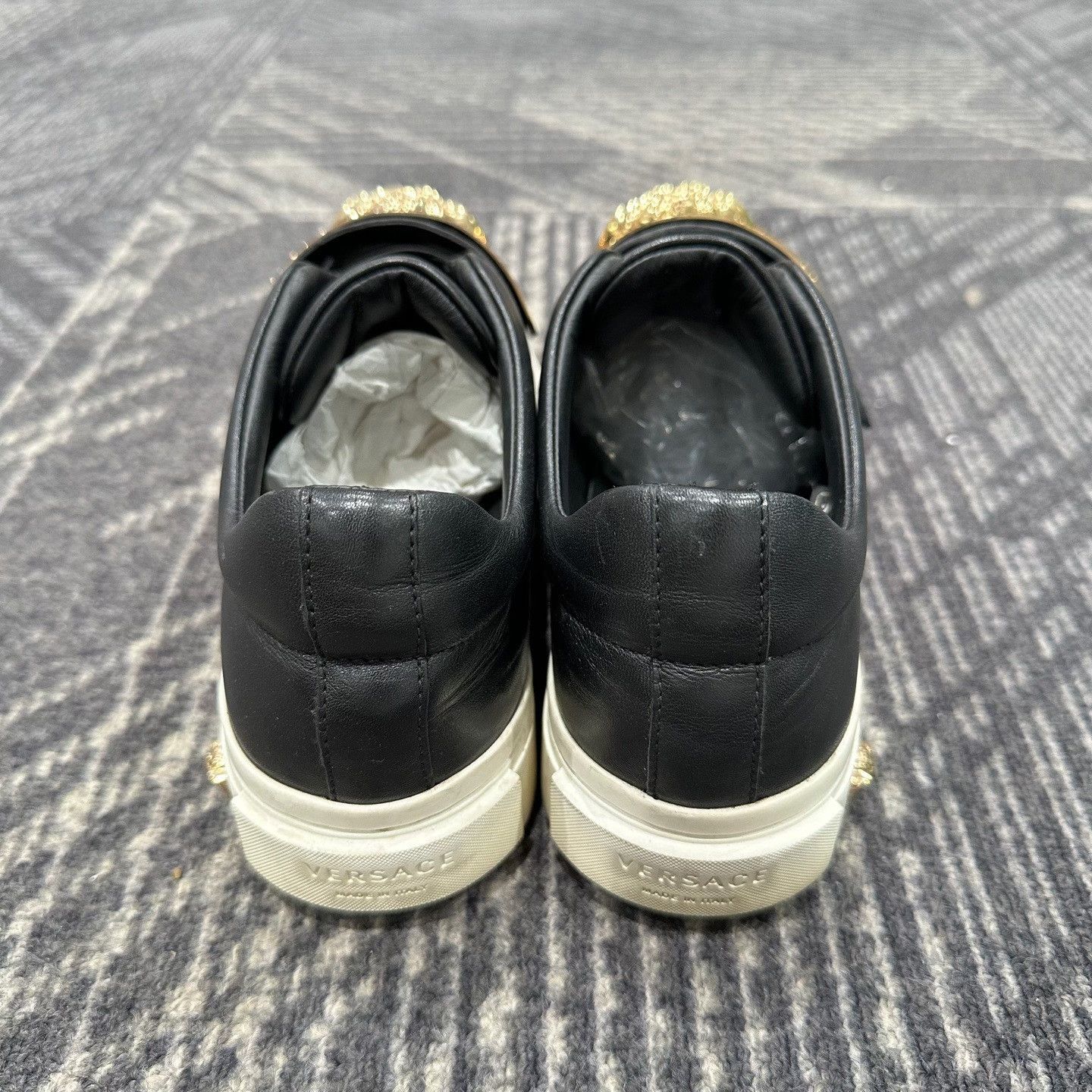 Versace Versace Medusa Gold Plate Leather Sneakers 35 Size US 5 / IT 35 - 4 Thumbnail