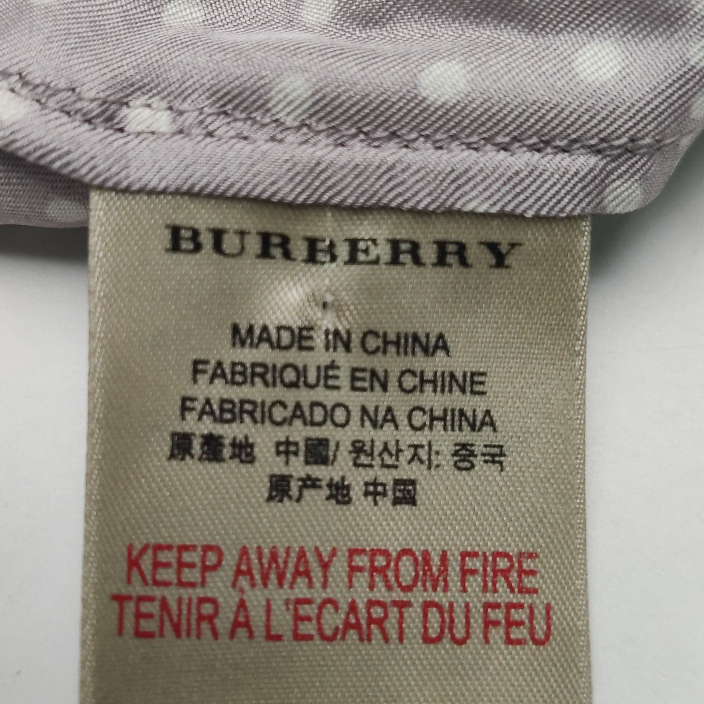 Burberry Burberry Women 0 Button Ups Size XS / US 0-2 / IT 36-38 - 9 Thumbnail