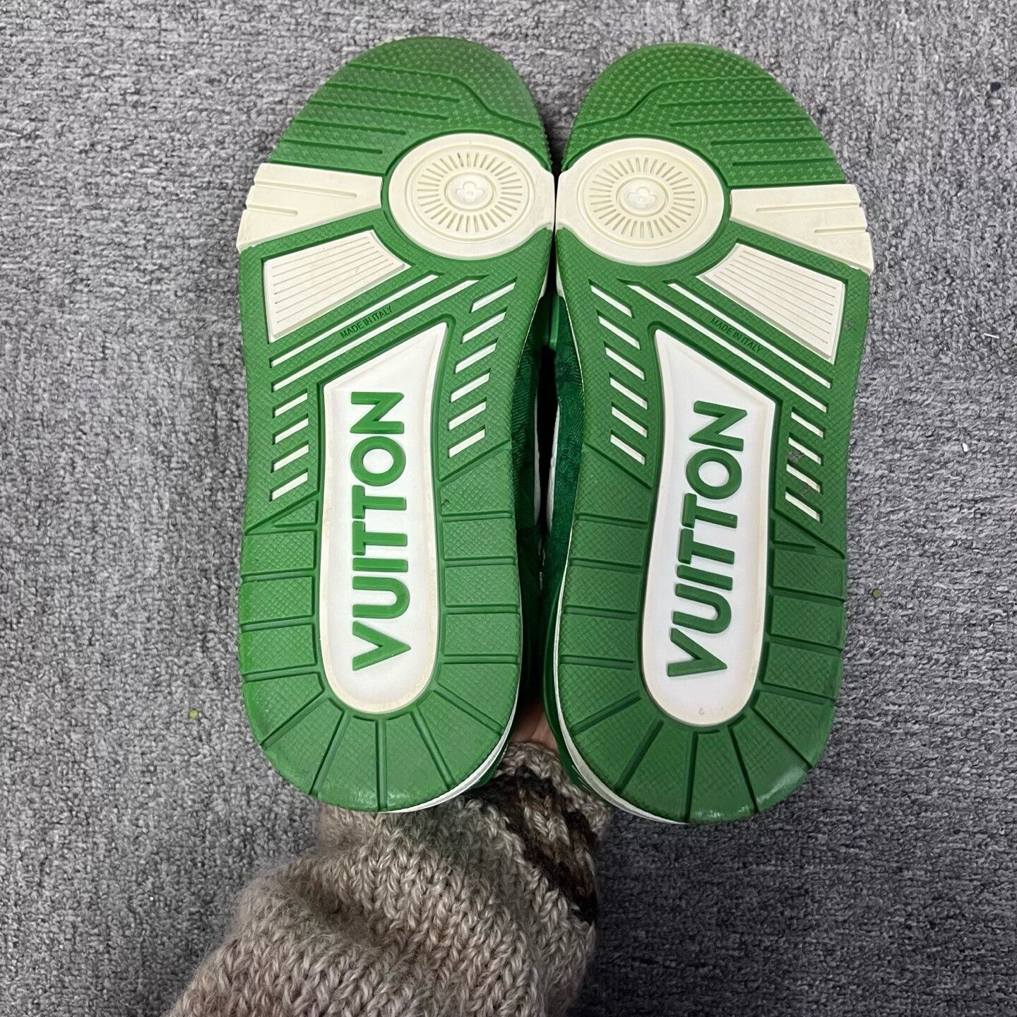 Louis Vuitton Louis Vuitton Green Monogram Trainer Sneakers 7 Size US 8 / EU 41 - 6 Thumbnail