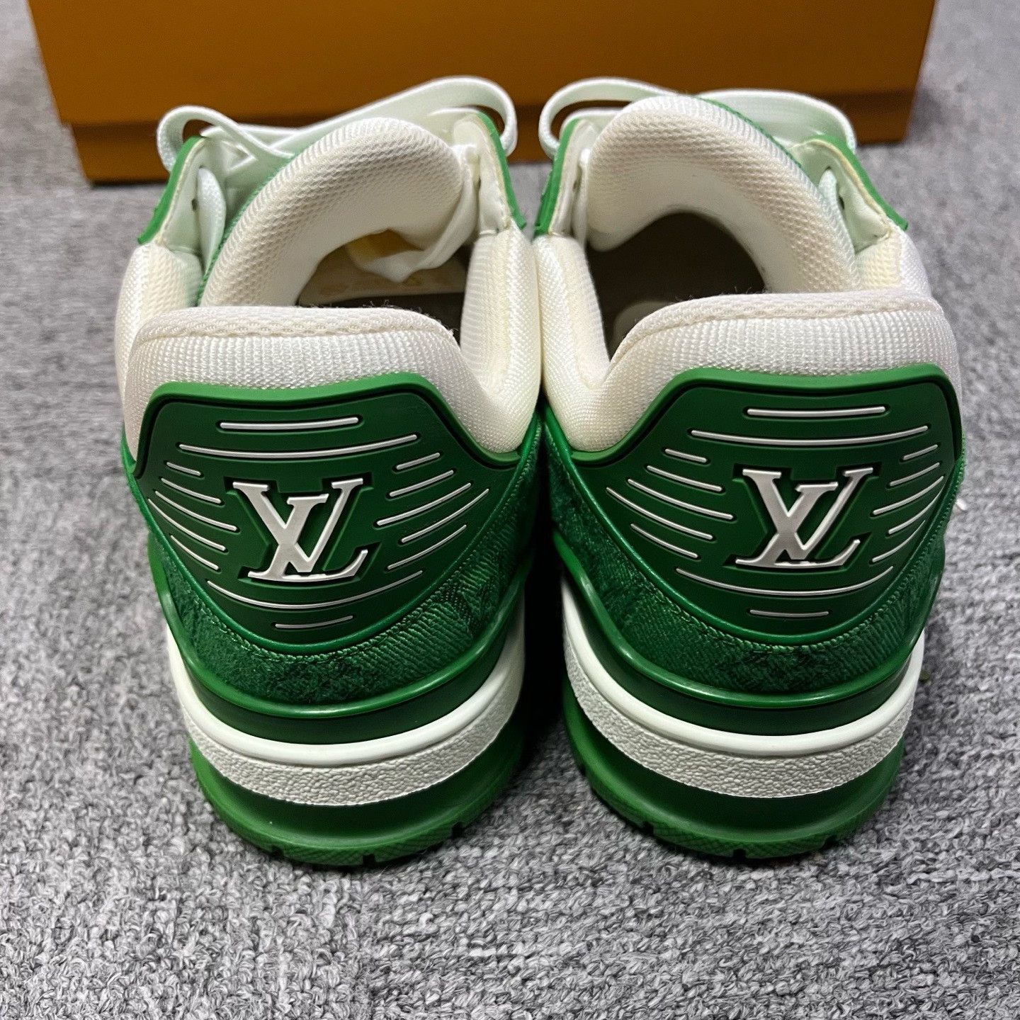 Louis Vuitton Louis Vuitton Green Monogram Trainer Sneakers 7 Size US 8 / EU 41 - 5 Thumbnail