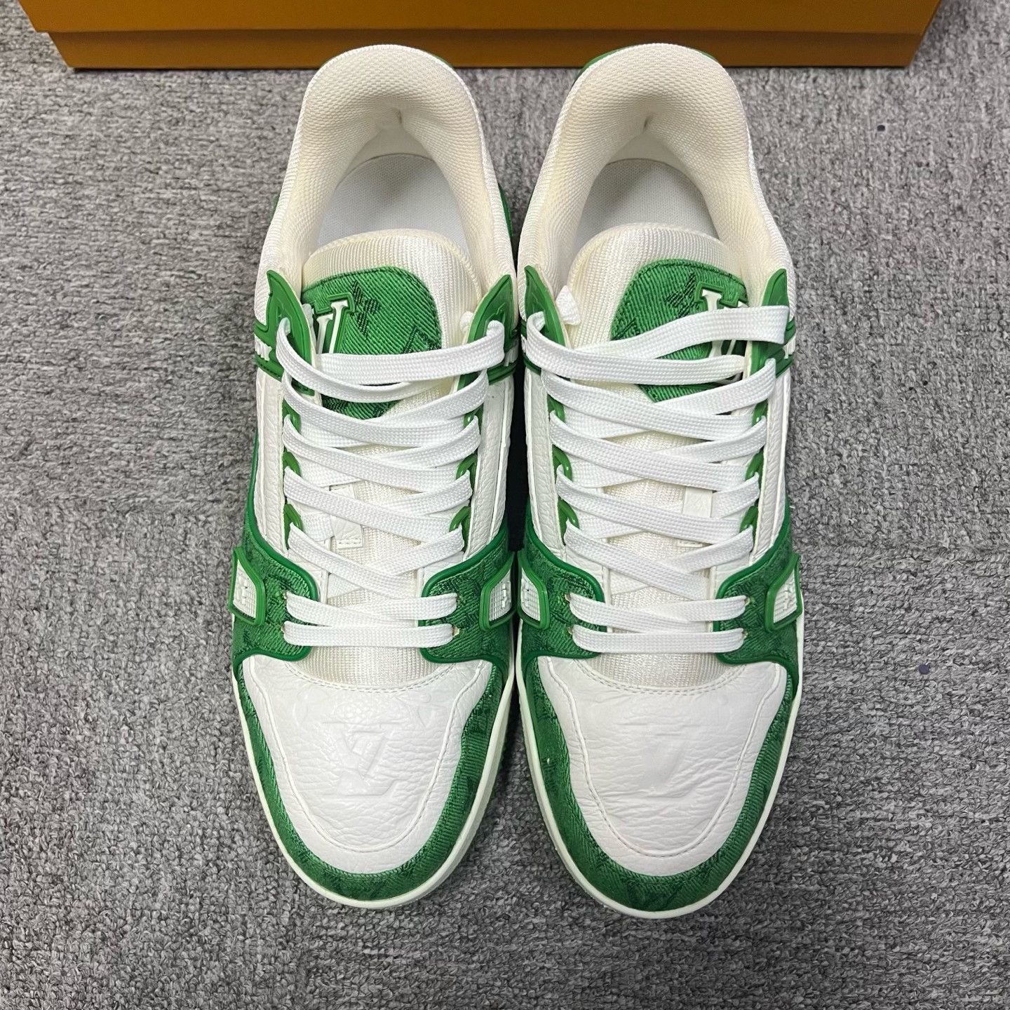 Louis Vuitton Louis Vuitton Green Monogram Trainer Sneakers 7 Size US 8 / EU 41 - 4 Thumbnail