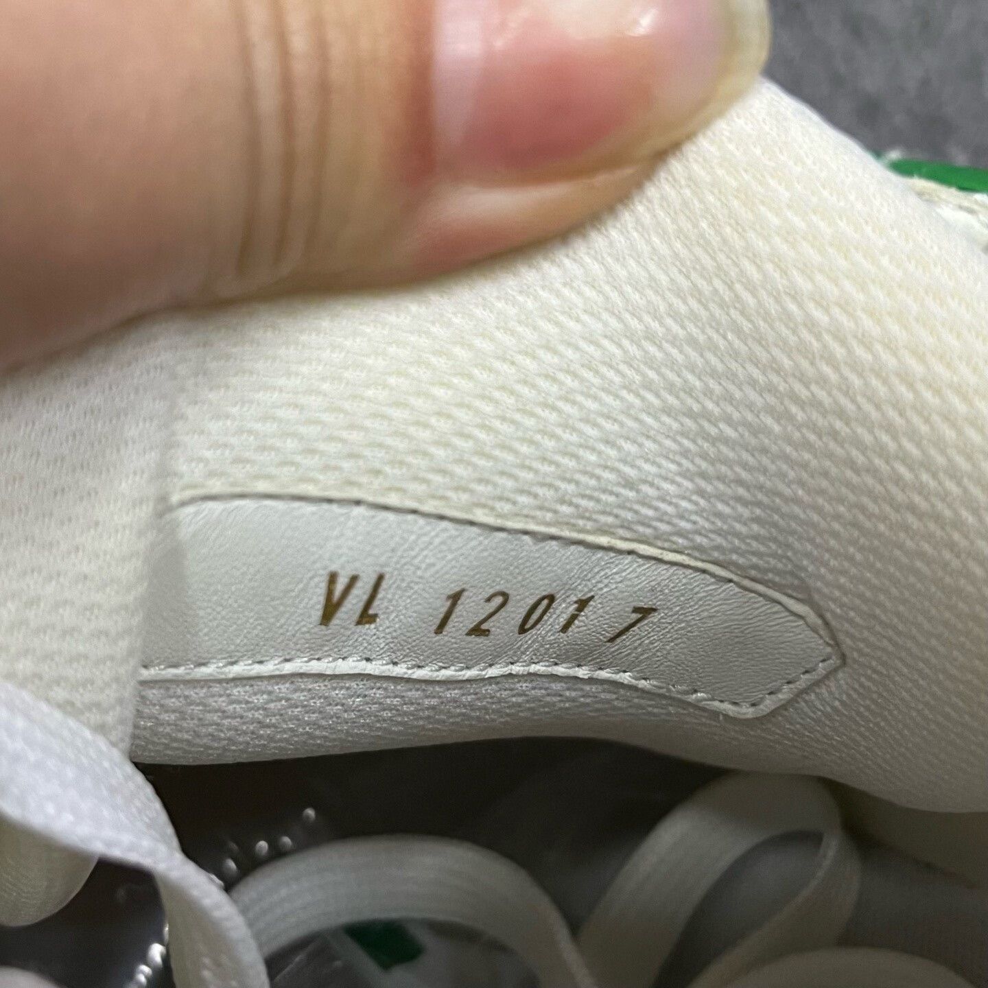 Louis Vuitton Louis Vuitton Green Monogram Trainer Sneakers 7 Size US 8 / EU 41 - 7 Thumbnail