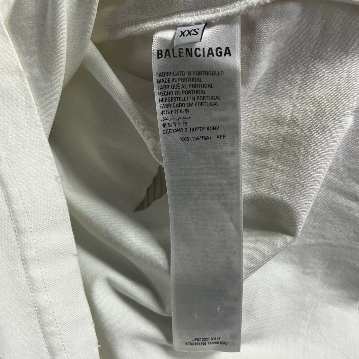 Balenciaga Balenciaga Destroyed Logo T-Shirt XXS Size US XXS / EU 40 - 5 Thumbnail