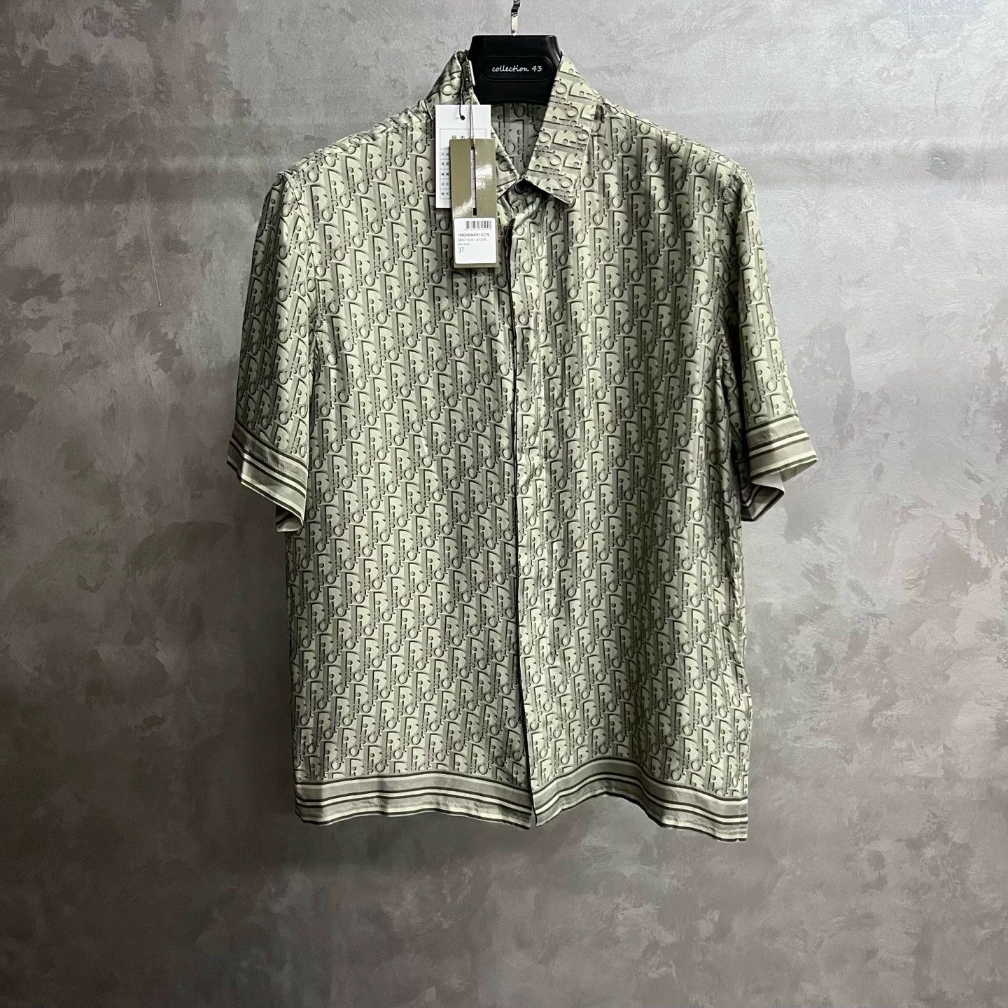 Dior Dior Oblique Silk Short Sleeve Shirt Size 37 Size US S / EU 44-46 / 1 - 2 Thumbnail