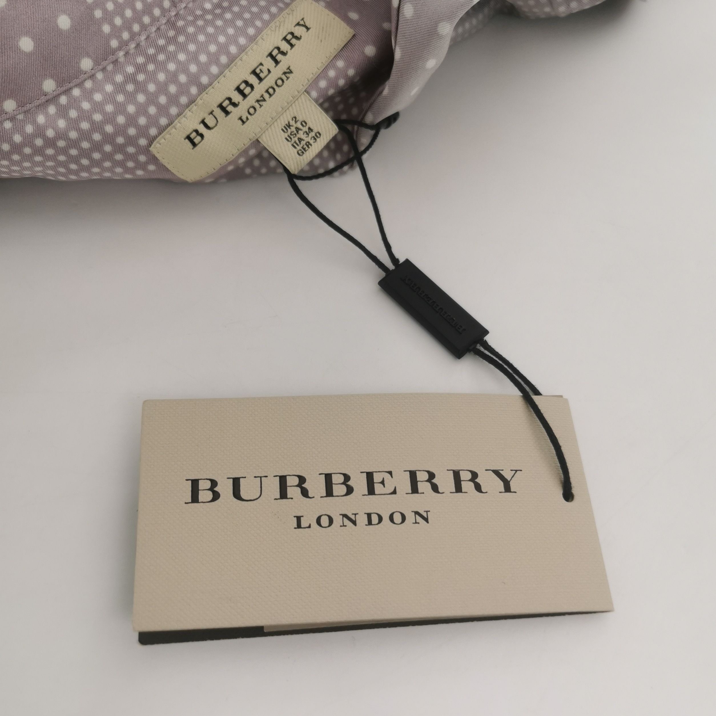 Burberry Burberry Women 0 Button Ups Size XS / US 0-2 / IT 36-38 - 3 Thumbnail