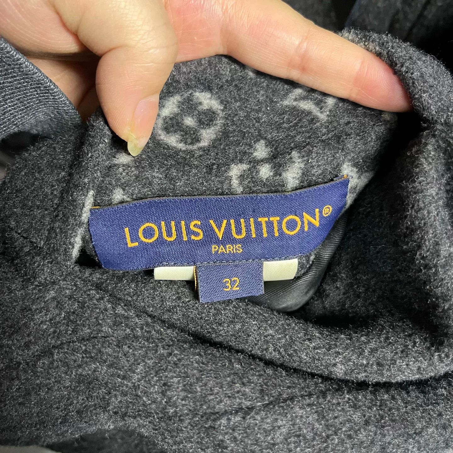Louis Vuitton Louis Vuitton Craggy Monogram Reversible Jacket 32 Size US XXS / EU 40 - 4 Thumbnail