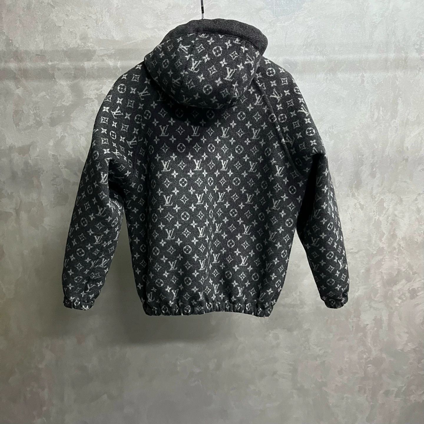 Louis Vuitton Louis Vuitton Craggy Monogram Reversible Jacket 32 Size US XXS / EU 40 - 8 Thumbnail