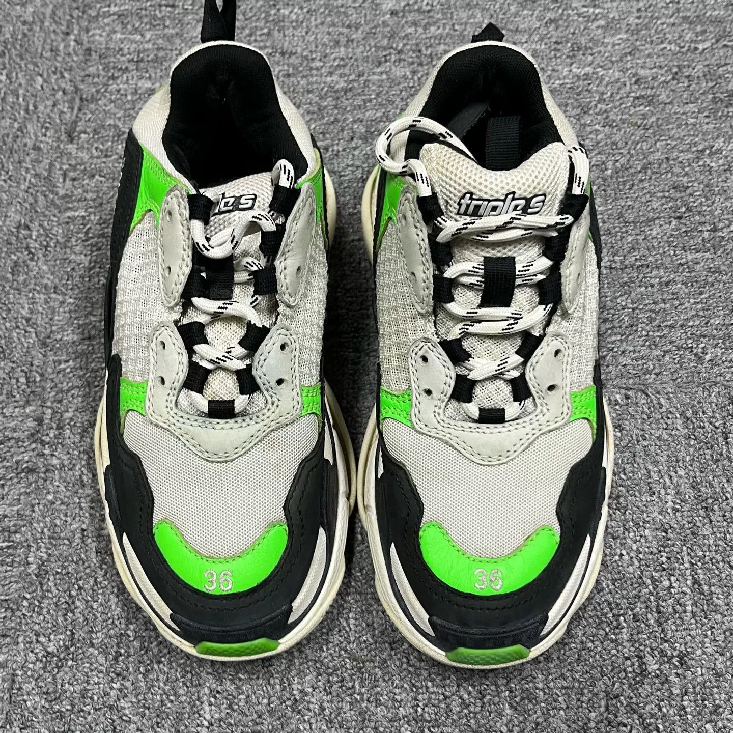Balenciaga Balenciaga Triple S Neon Green Sneakers 36 Size US 6 / IT 36 - 3 Thumbnail