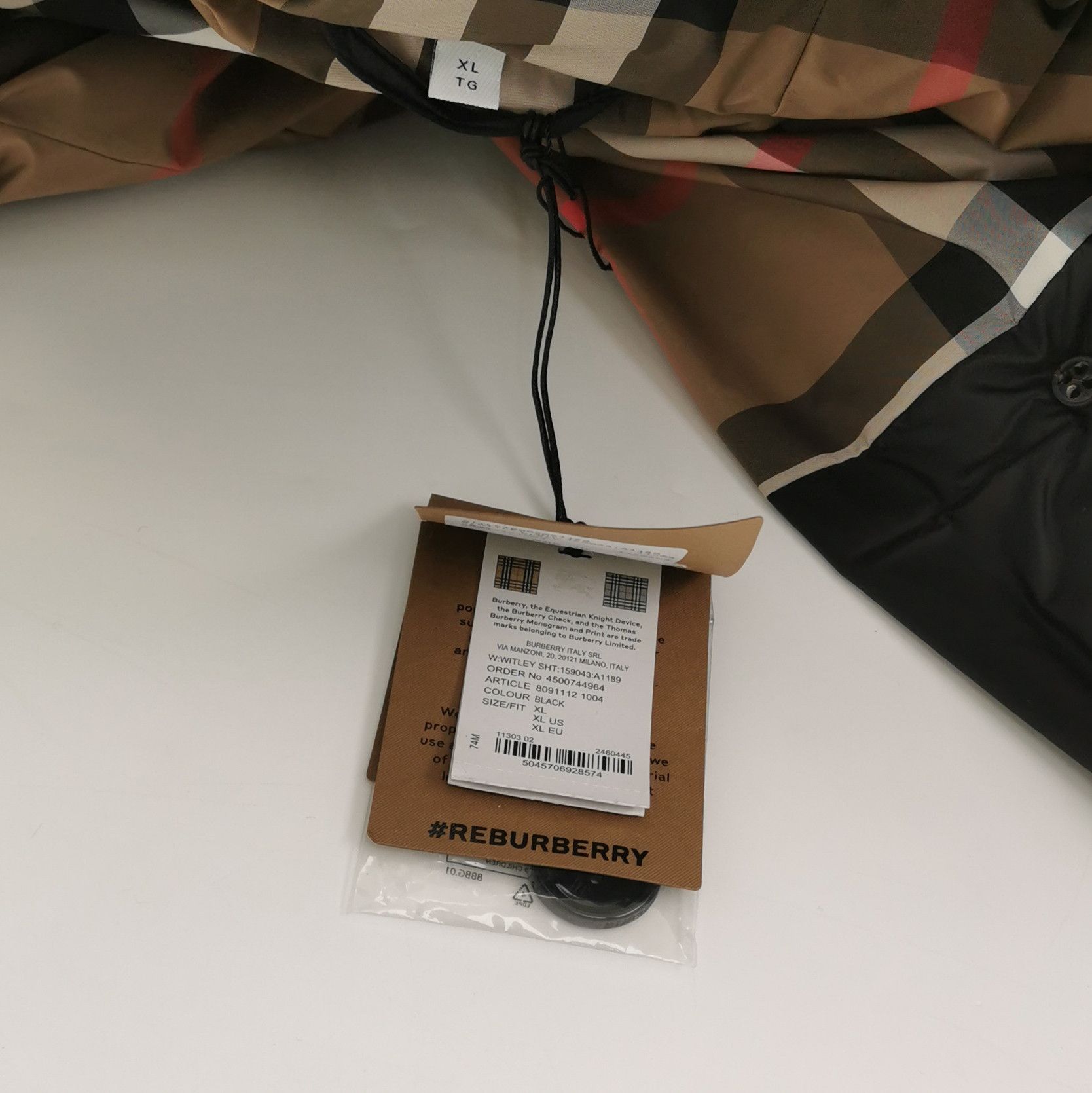 Burberry Burberry Women xl Down Jackets Size XL / US 12-14 / IT 48-50 - 3 Thumbnail