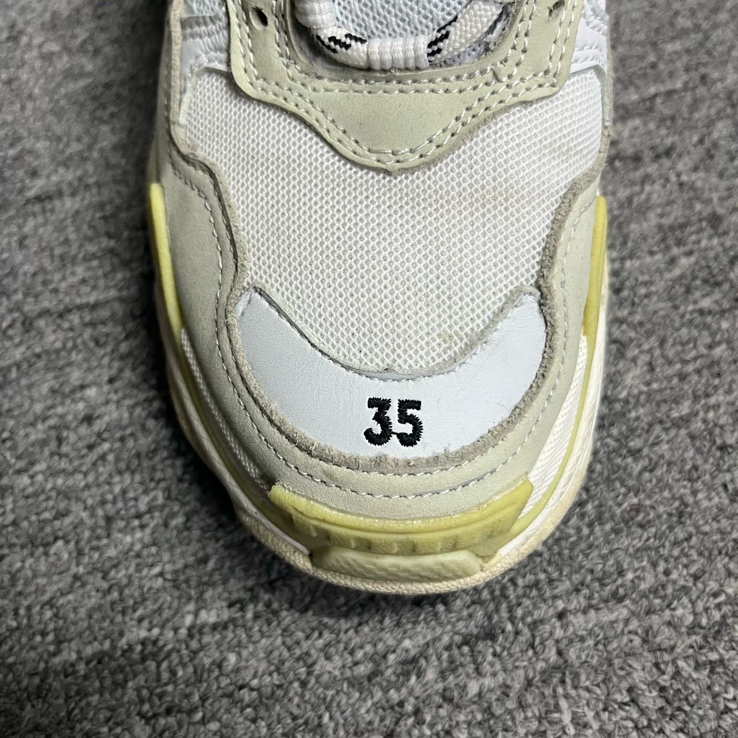Balenciaga Balenciaga Distressed Triple S Sneakers 35 Size US 4 / IT 34 - 7 Thumbnail