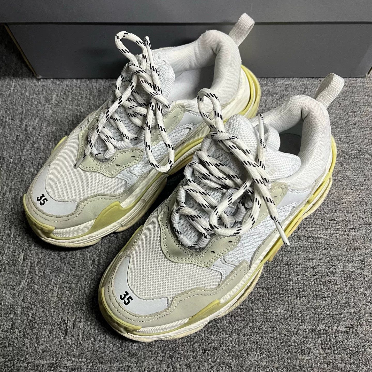Balenciaga Balenciaga Distressed Triple S Sneakers 35 Size US 4 / IT 34 - 3 Thumbnail