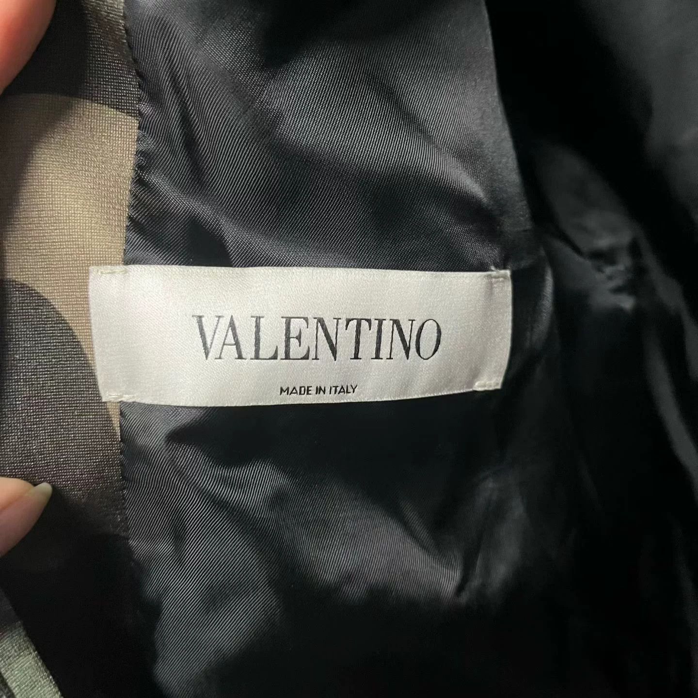 Valentino Valentino Camo Rainbow Beaded Zip Jacket Size 46 Size US S / EU 44-46 / 1 - 5 Thumbnail