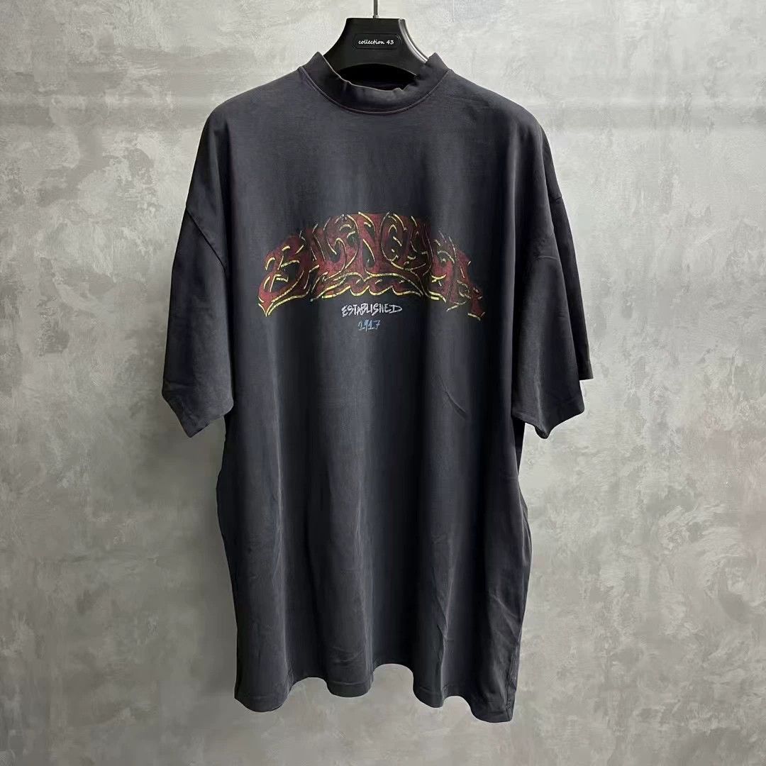 Balenciaga Balenciaga Graphic Print Short Sleeve T-Shirt Size 4 Size US XL / EU 56 / 4 - 2 Thumbnail