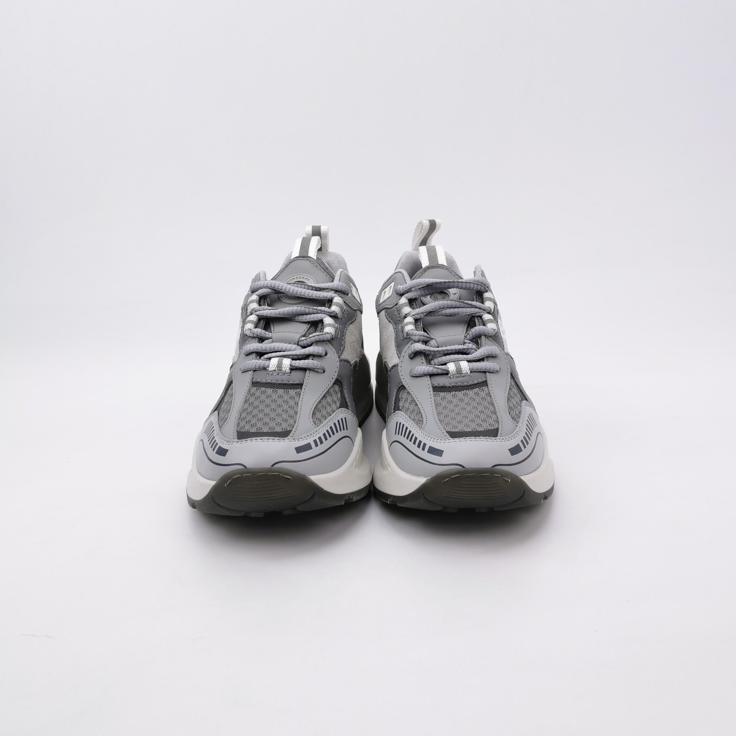 Burberry Burberry Women 6 Lowtop Sneakers Size US 6 / IT 36 - 3 Thumbnail