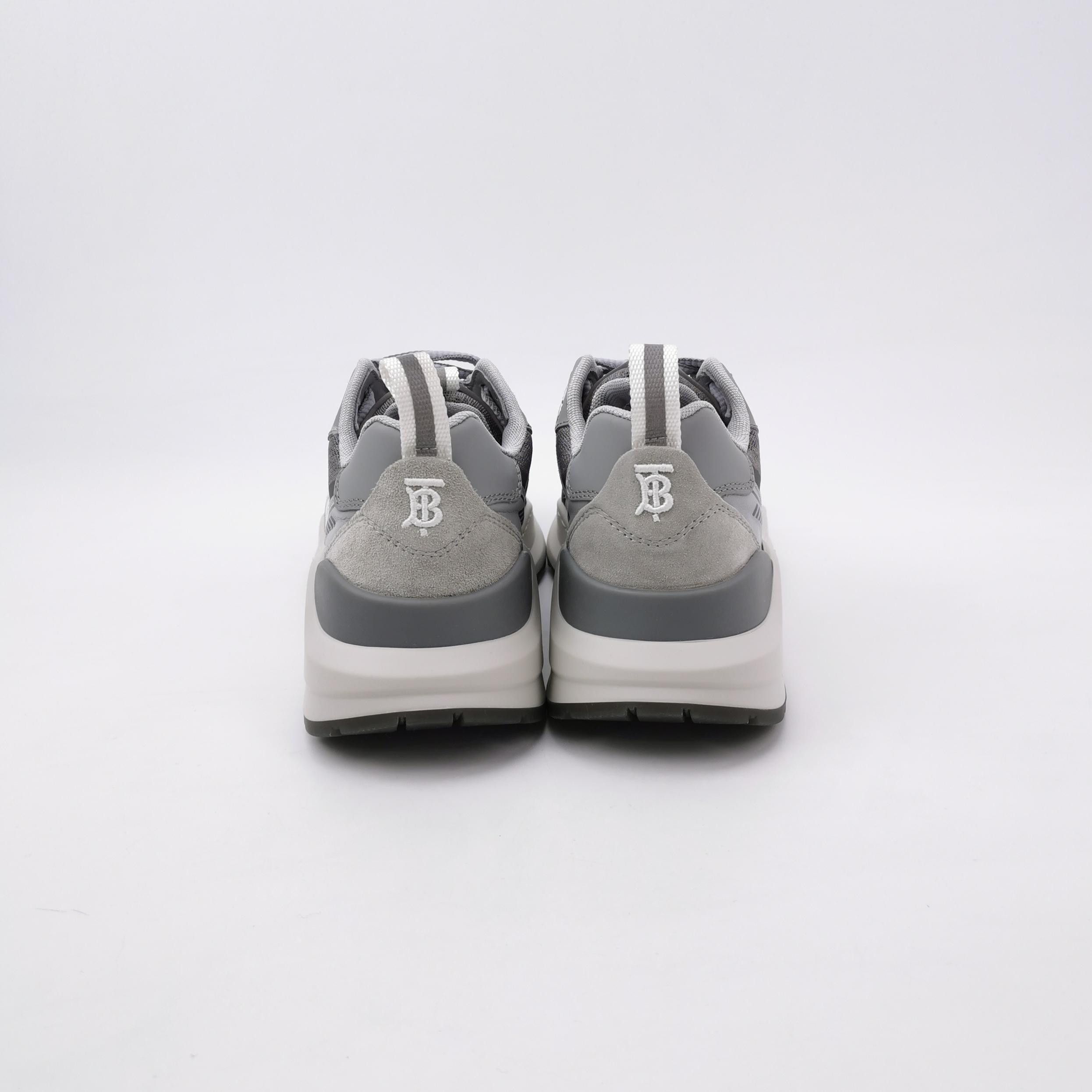 Burberry Burberry Women 6 Lowtop Sneakers Size US 6 / IT 36 - 4 Thumbnail