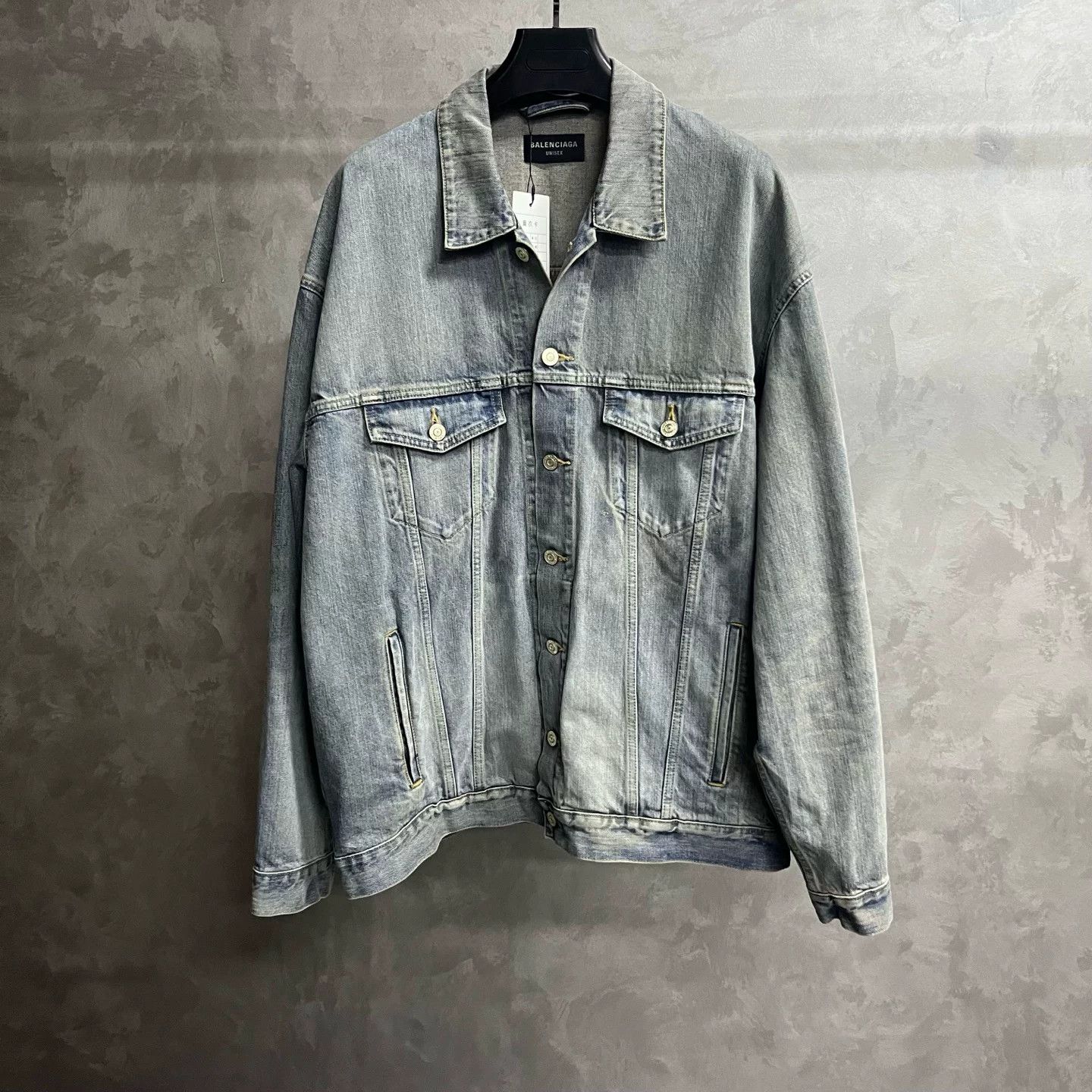 Balenciaga Balenciaga Logo Print Denim Jacket 2 Size US M / EU 48-50 / 2 - 2 Thumbnail