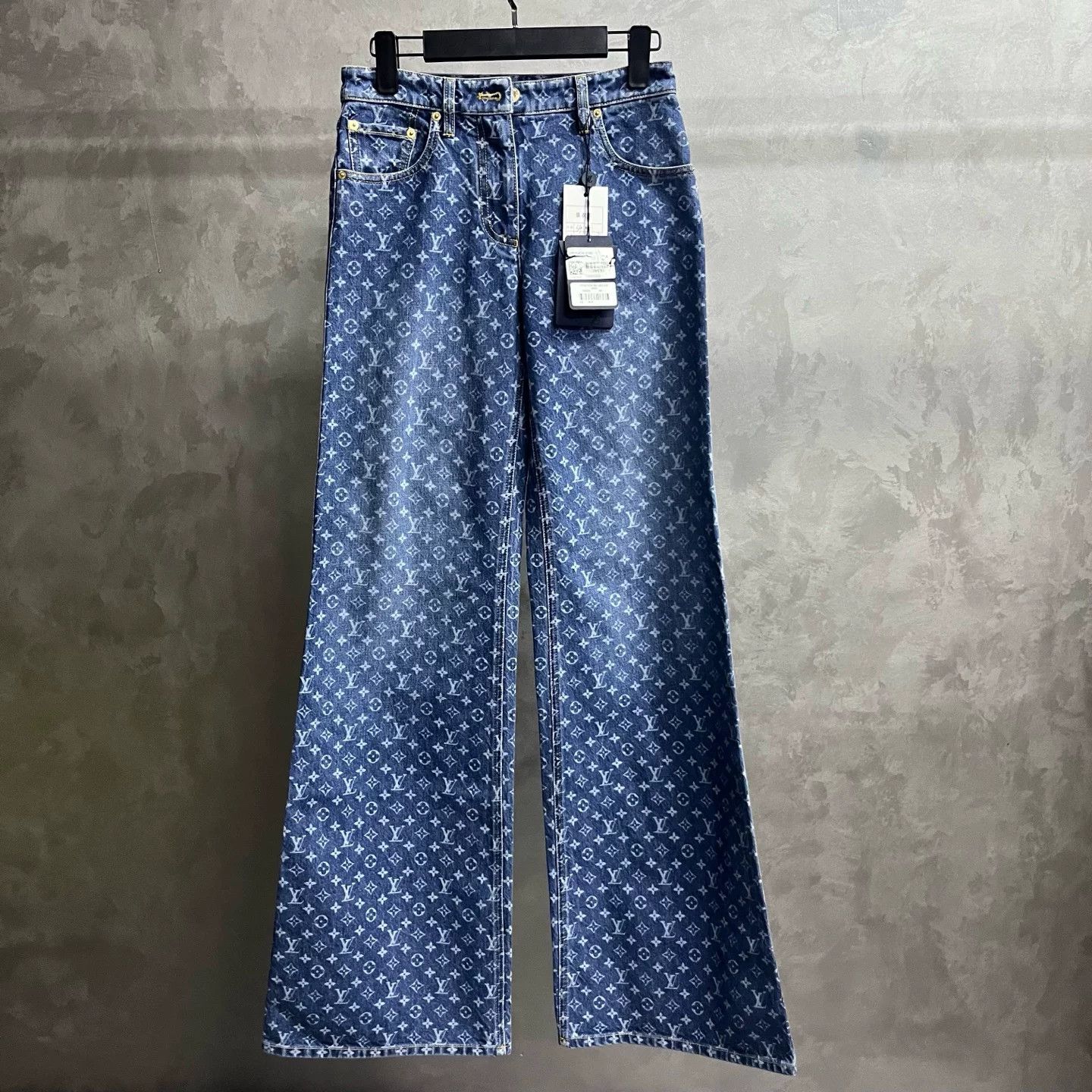 Louis Vuitton Louis Vuitton Monogram Jacquard Jeans 34 Size 25" / US 0 / IT 36 - 2 Thumbnail