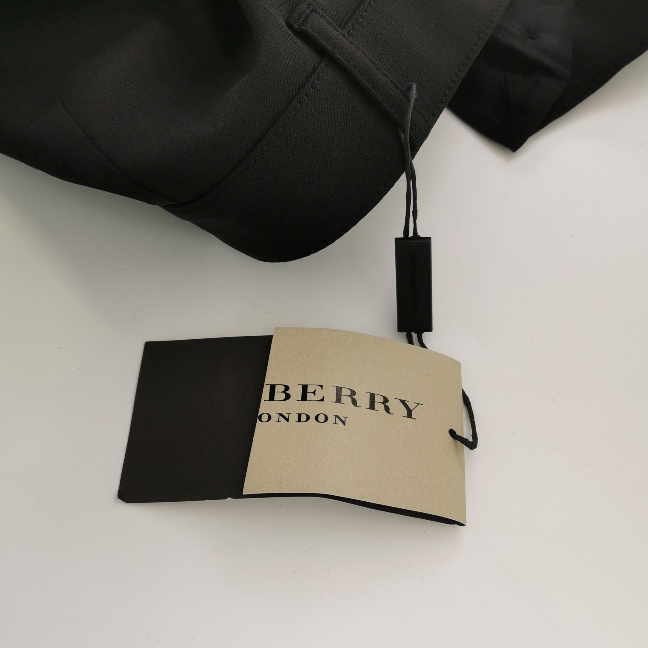 Burberry Burberry Women 26 Pants Size 26" / US 2 / IT 38 - 4 Thumbnail