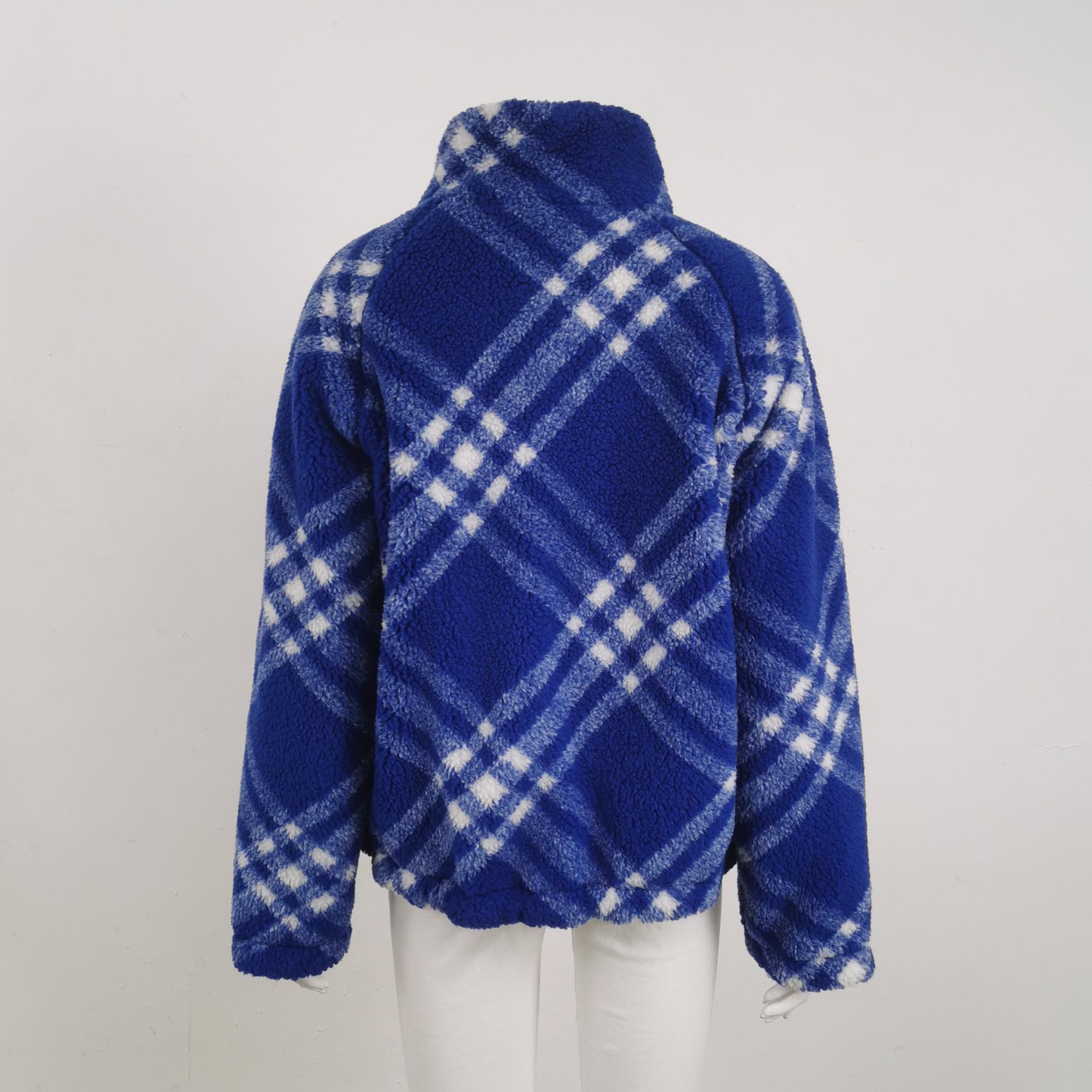 Burberry Burberry Women m Down Jackets Size M / US 6-8 / IT 42-44 - 2 Thumbnail